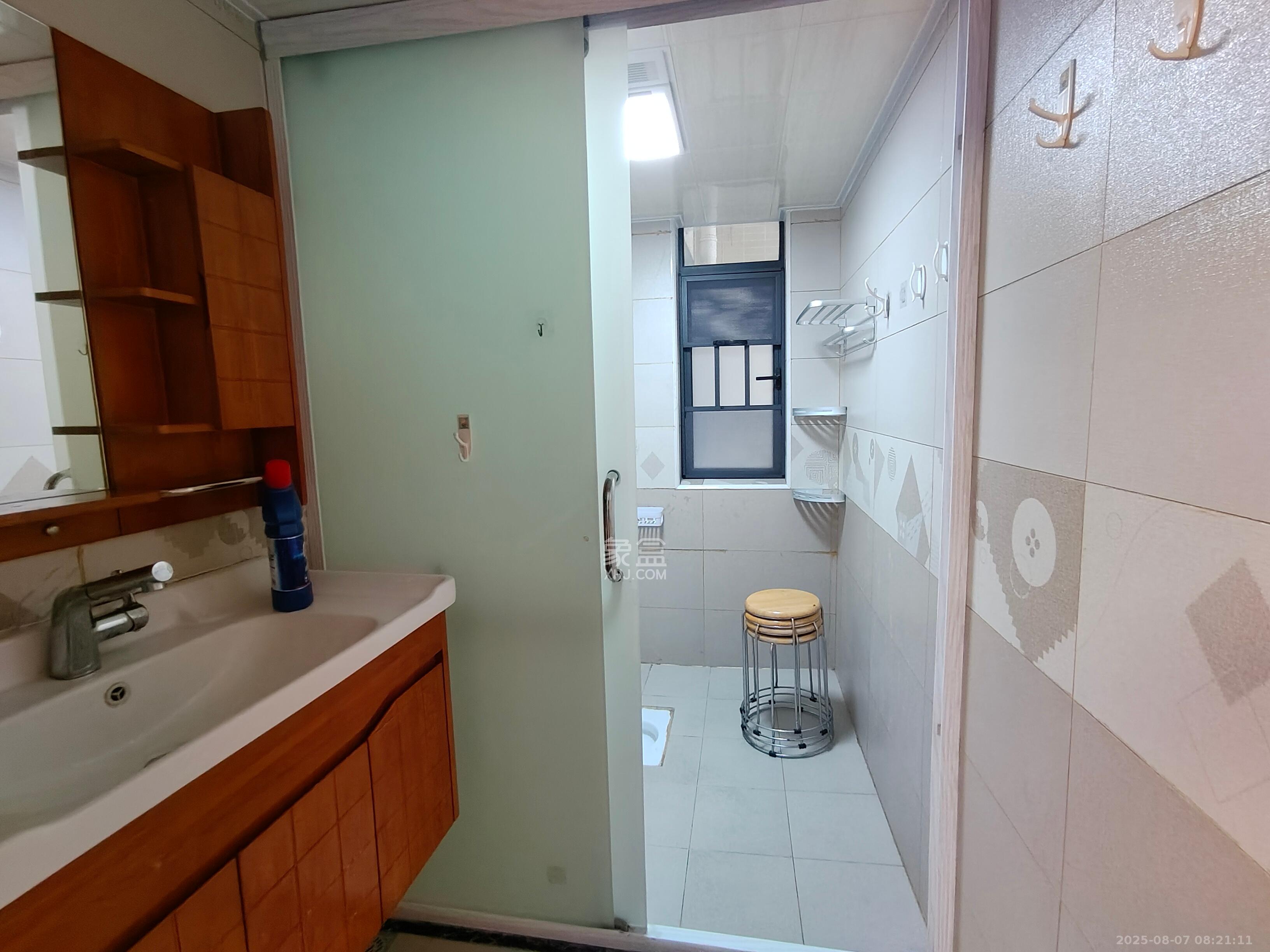 丽水熙园 3室2厅1卫 2500.0元/月 丽水熙园 3室2厅1卫 2500.0元/月室内图