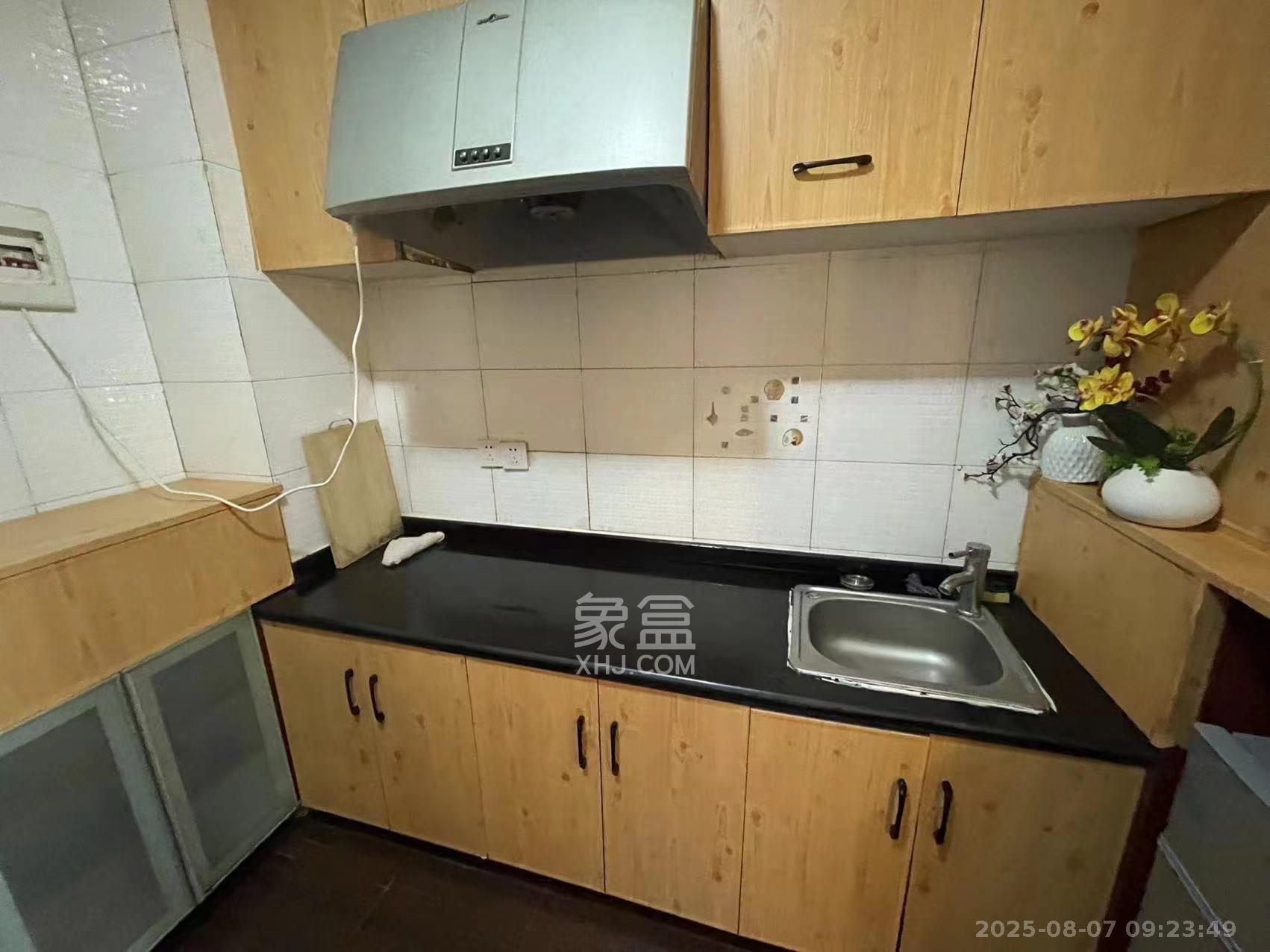 YO领域（领御大厦）  1室1厅1卫    2000.0元/月室内图