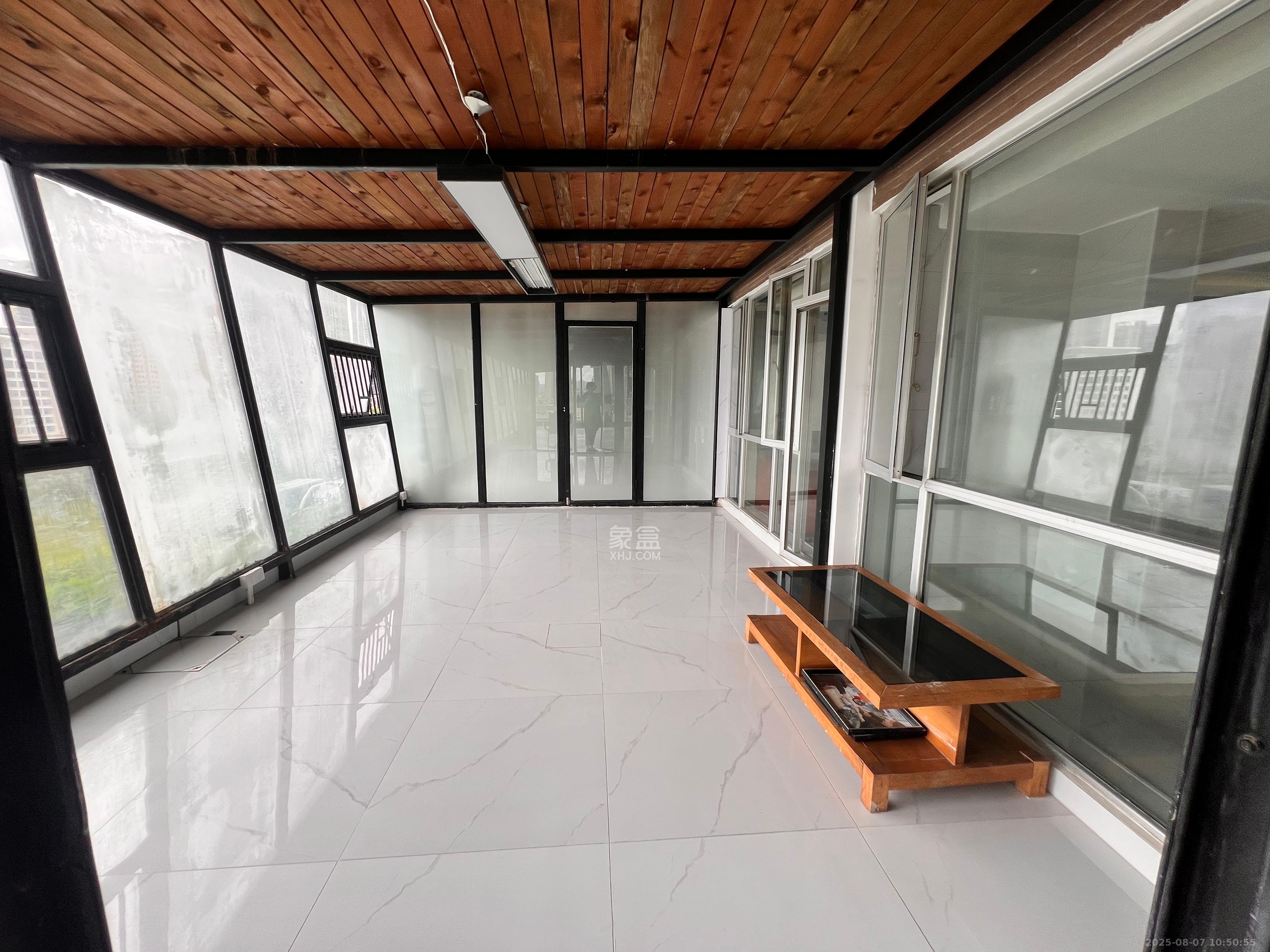 上河国际A座 5室1厅1卫 24000.0元/月 上河国际A座 5室1厅1卫 24000.0元/月室内图