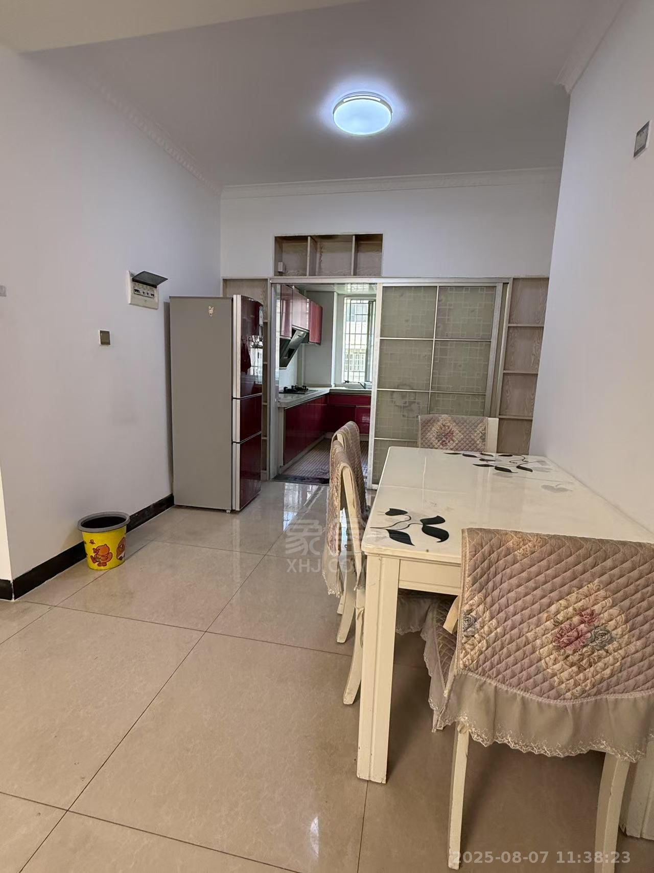 安泰小区  1室0厅0卫   1300.00元/月室内图