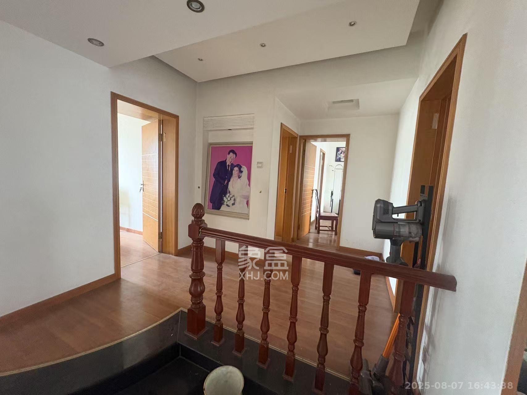 中建桂苑  4室2厅2卫    3000.0元/月 中建桂苑  4室2厅2卫    3000.0元/月室内图