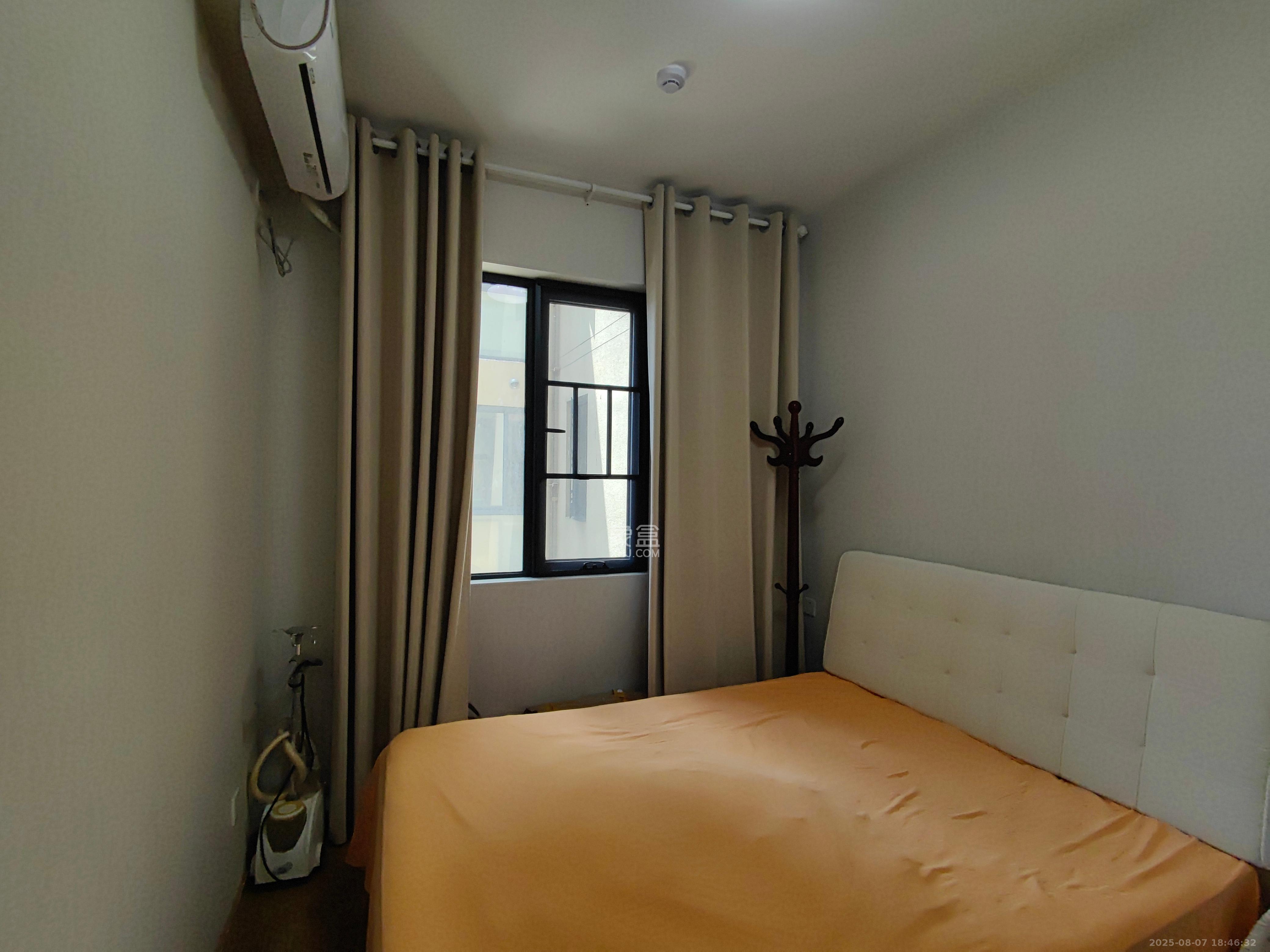 中建梅溪湖中心  3室2厅2卫   3600.00元/月室内图