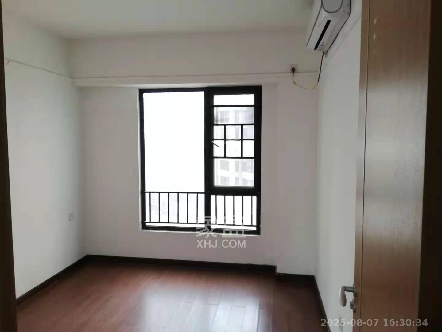 万科魅力之城非凡里 3室2厅2卫 2500.0元/月 万科魅力之城非凡里 3室2厅2卫 2500.0元/月室内图