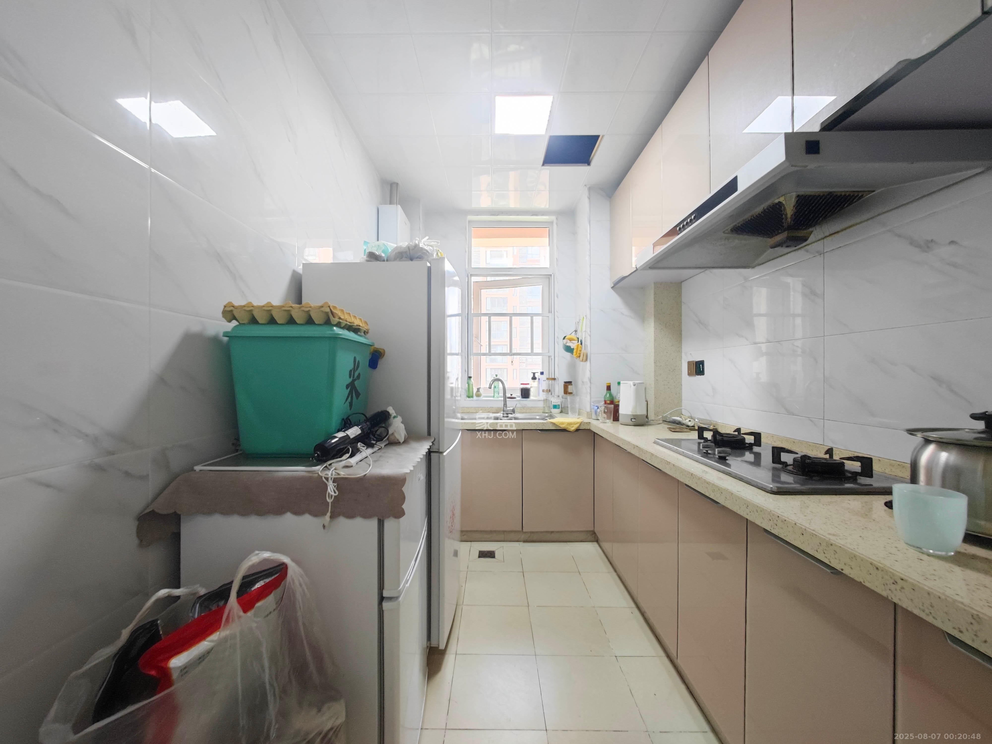 丽发新城 2室2厅1卫 66.8万 丽发新城 2室2厅1卫 66.8万其他