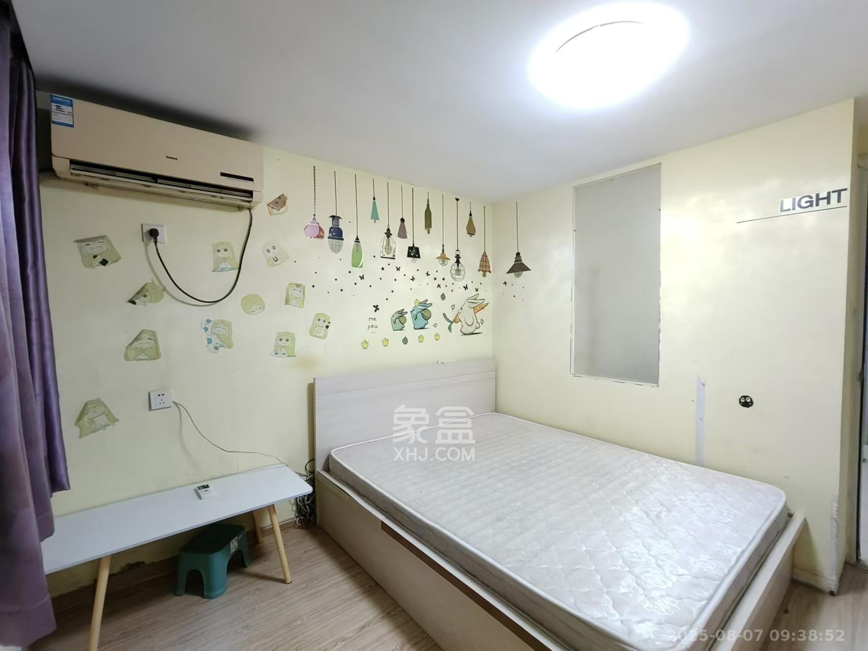 融圣国际  1室1厅1卫    1200.0元/月室内图