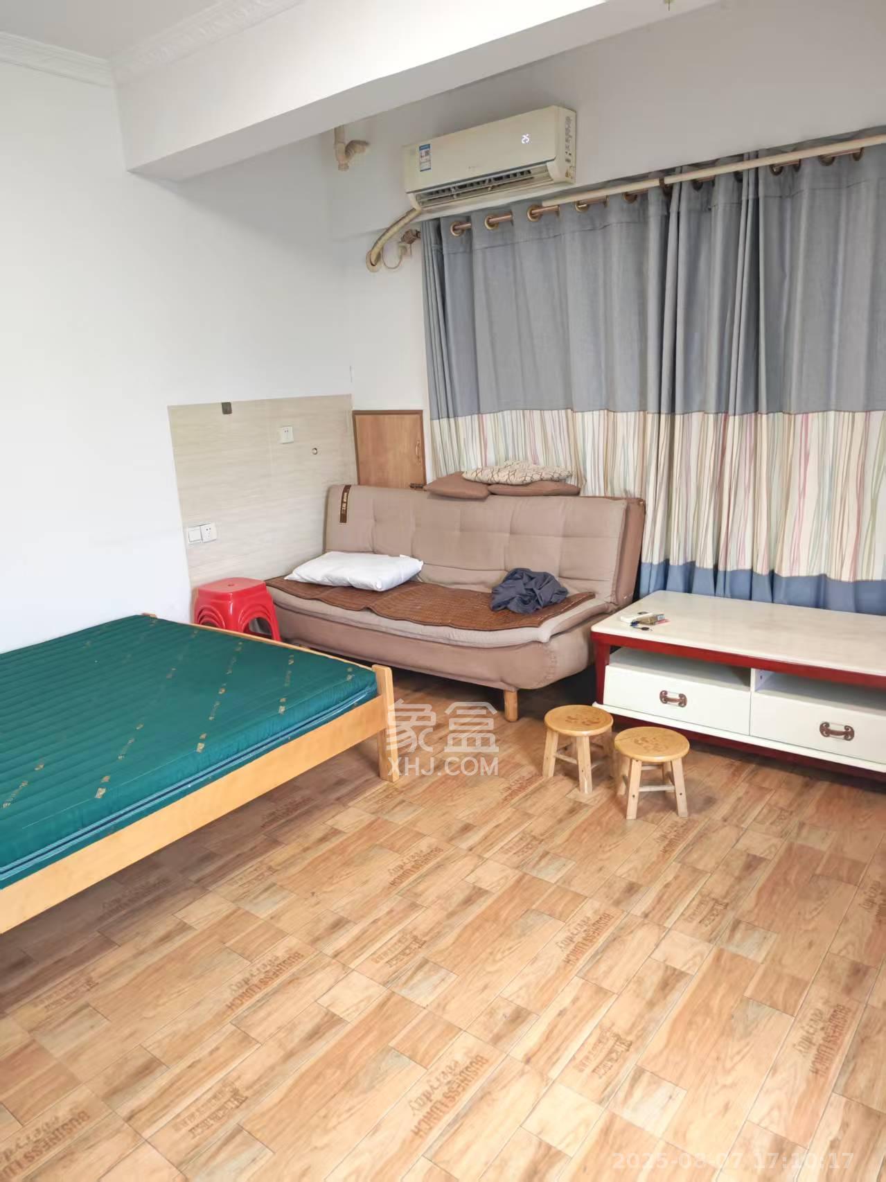 MOMA当代广场 1室1厅1卫 1300.0元/月 MOMA当代广场 1室1厅1卫 1300.0元/月室内图