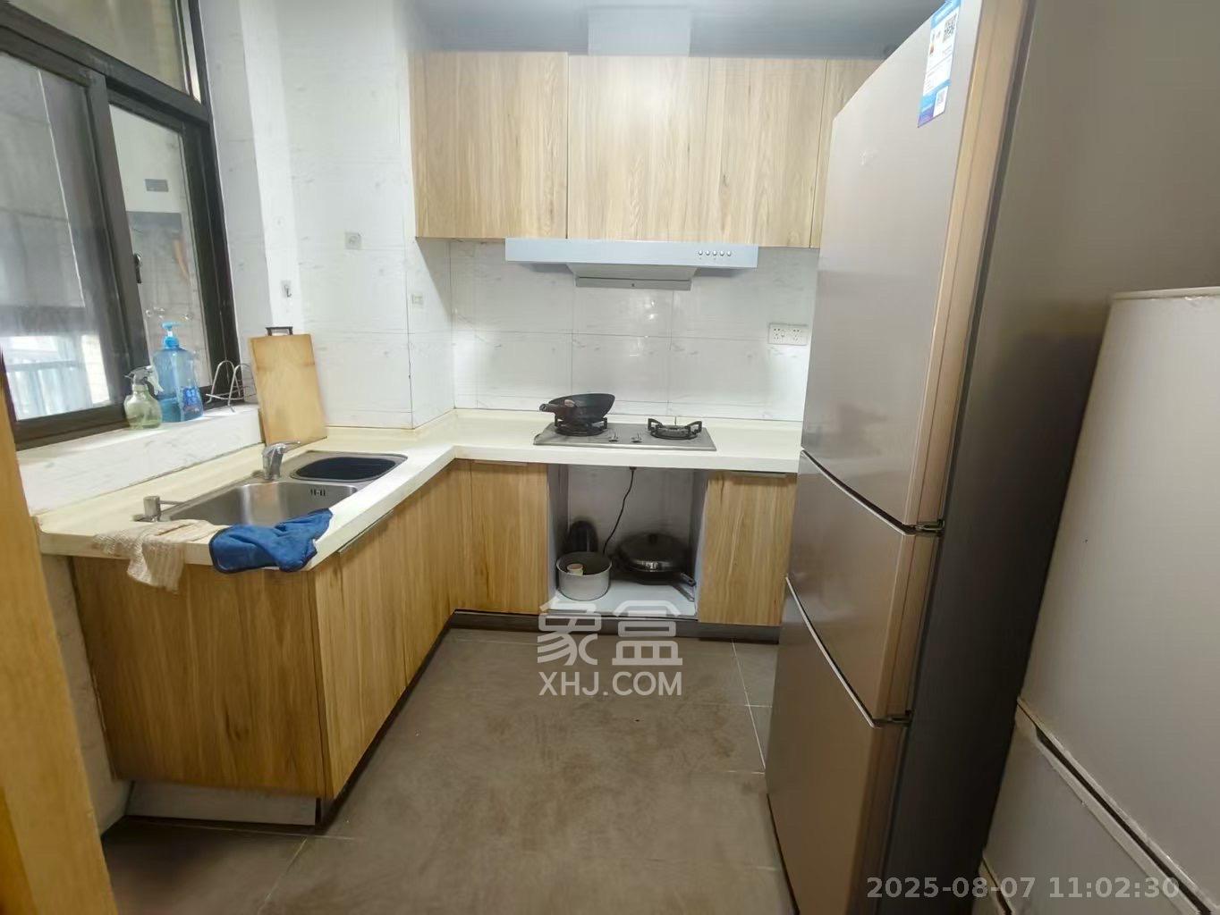 江山帝景哈佛 3室2厅1卫 1800.0元/月 江山帝景哈佛 3室2厅1卫 1800.0元/月室内图