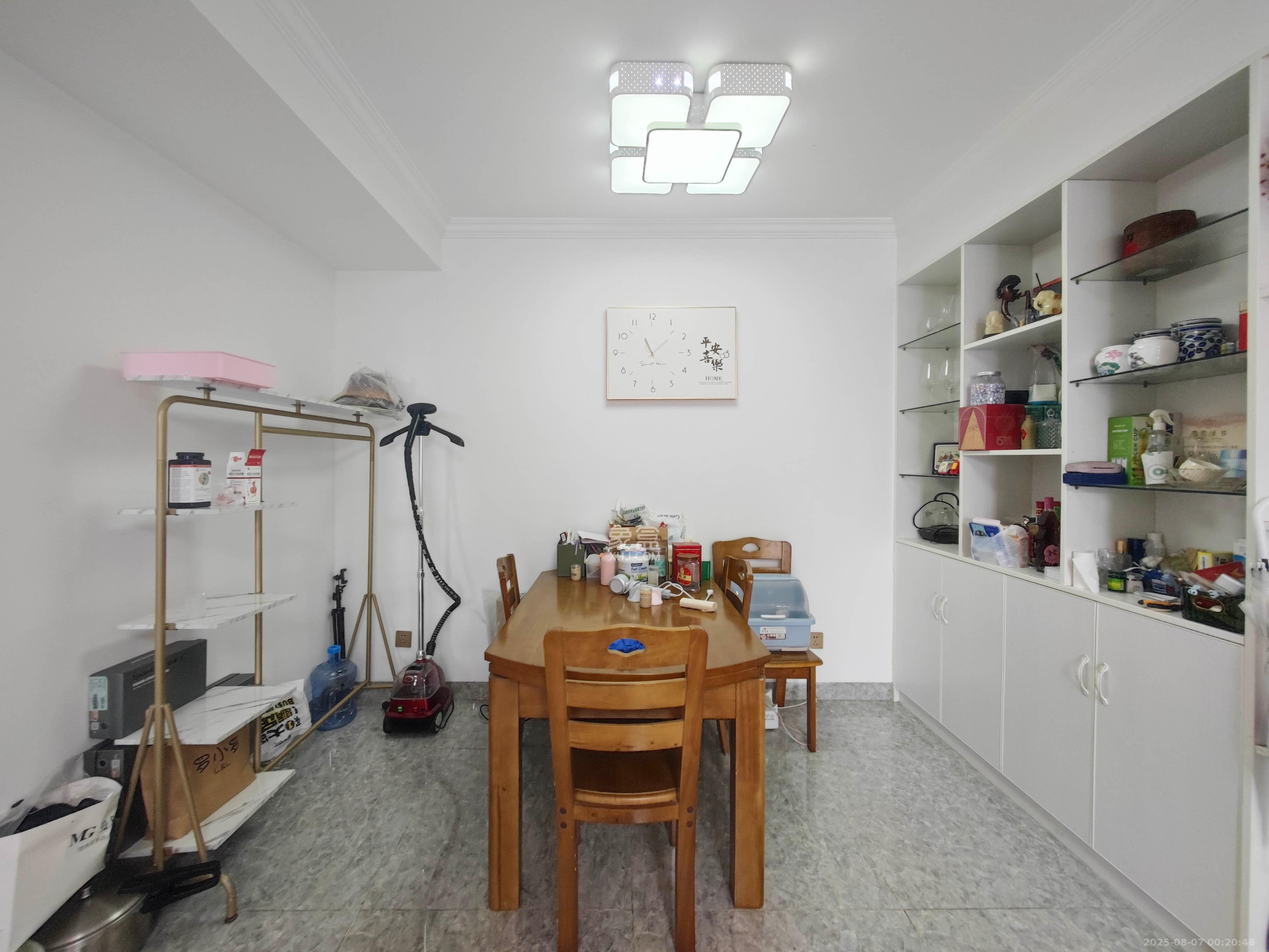 丽发新城 2室2厅1卫 66.8万 丽发新城 2室2厅1卫 66.8万其他