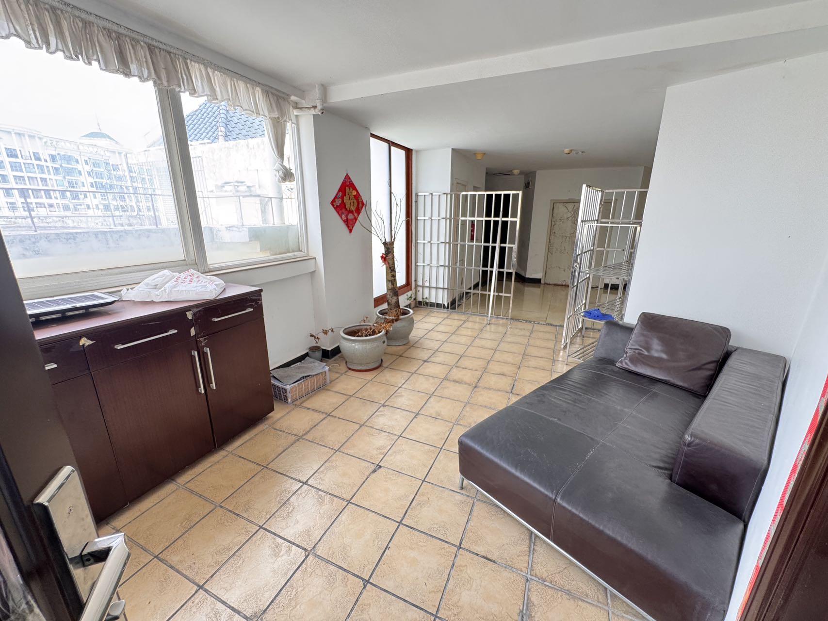 世贸雅苑 4室2厅1卫 8000.0元/月 世贸雅苑 4室2厅1卫 8000.0元/月室内图