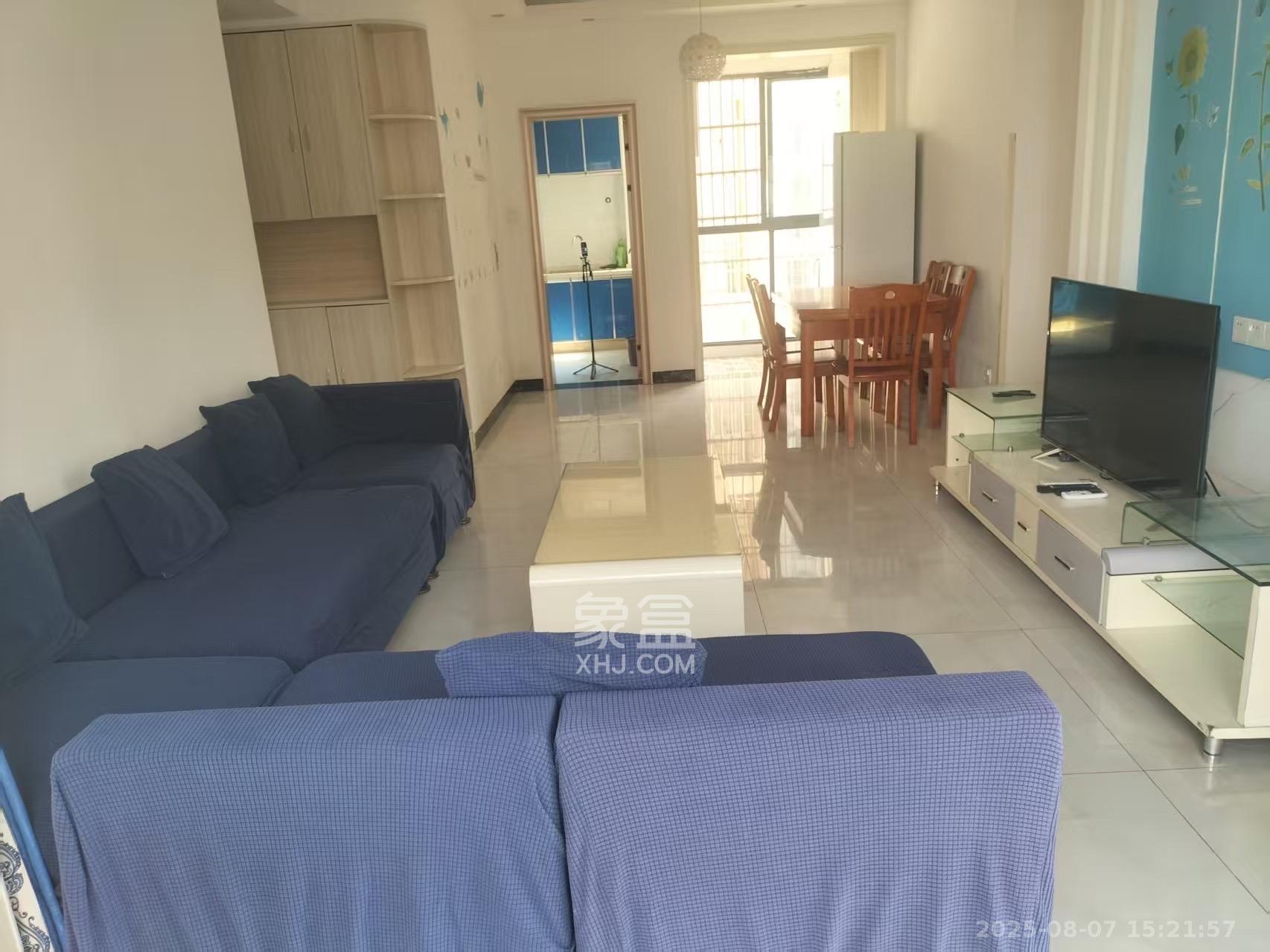 嘉顺苑 3室2厅1卫 2500.0元/月 嘉顺苑 3室2厅1卫 2500.0元/月室内图