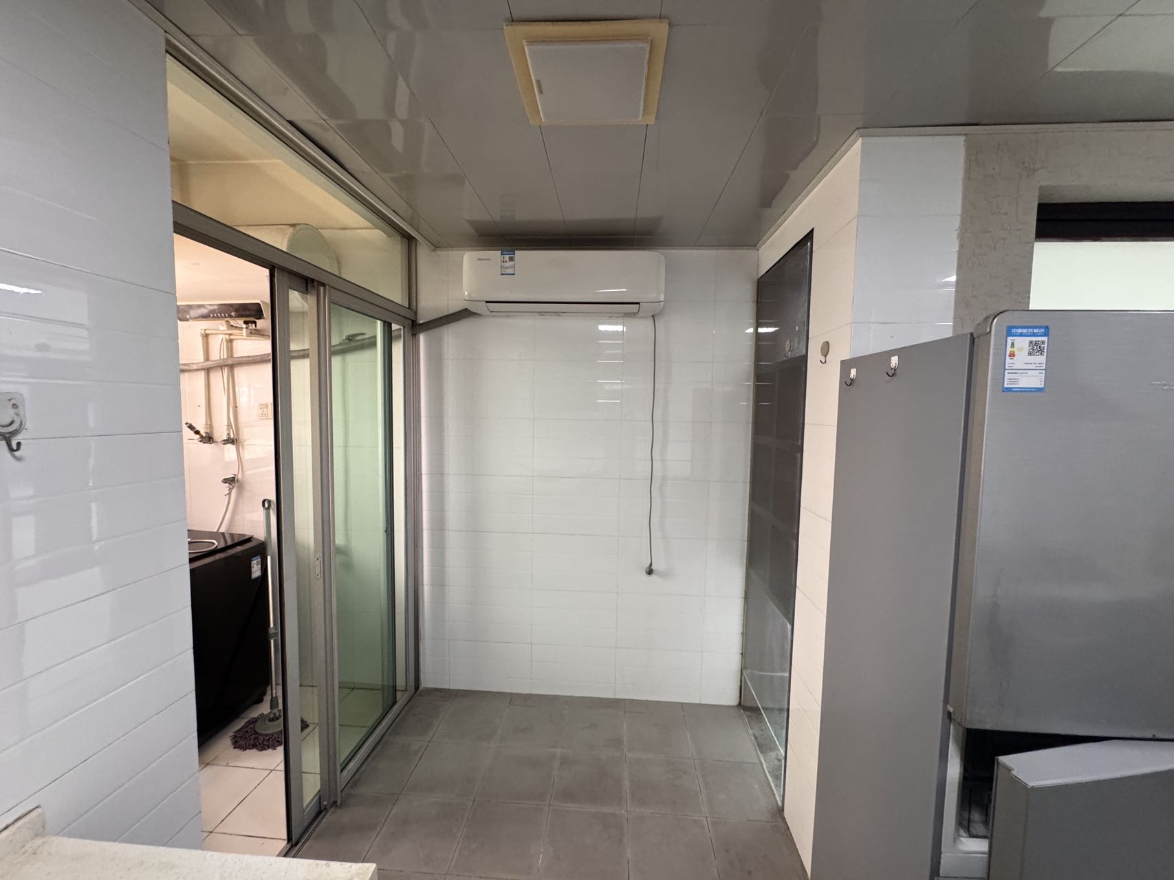 世贸雅苑 4室2厅1卫 8000.0元/月 世贸雅苑 4室2厅1卫 8000.0元/月室内图