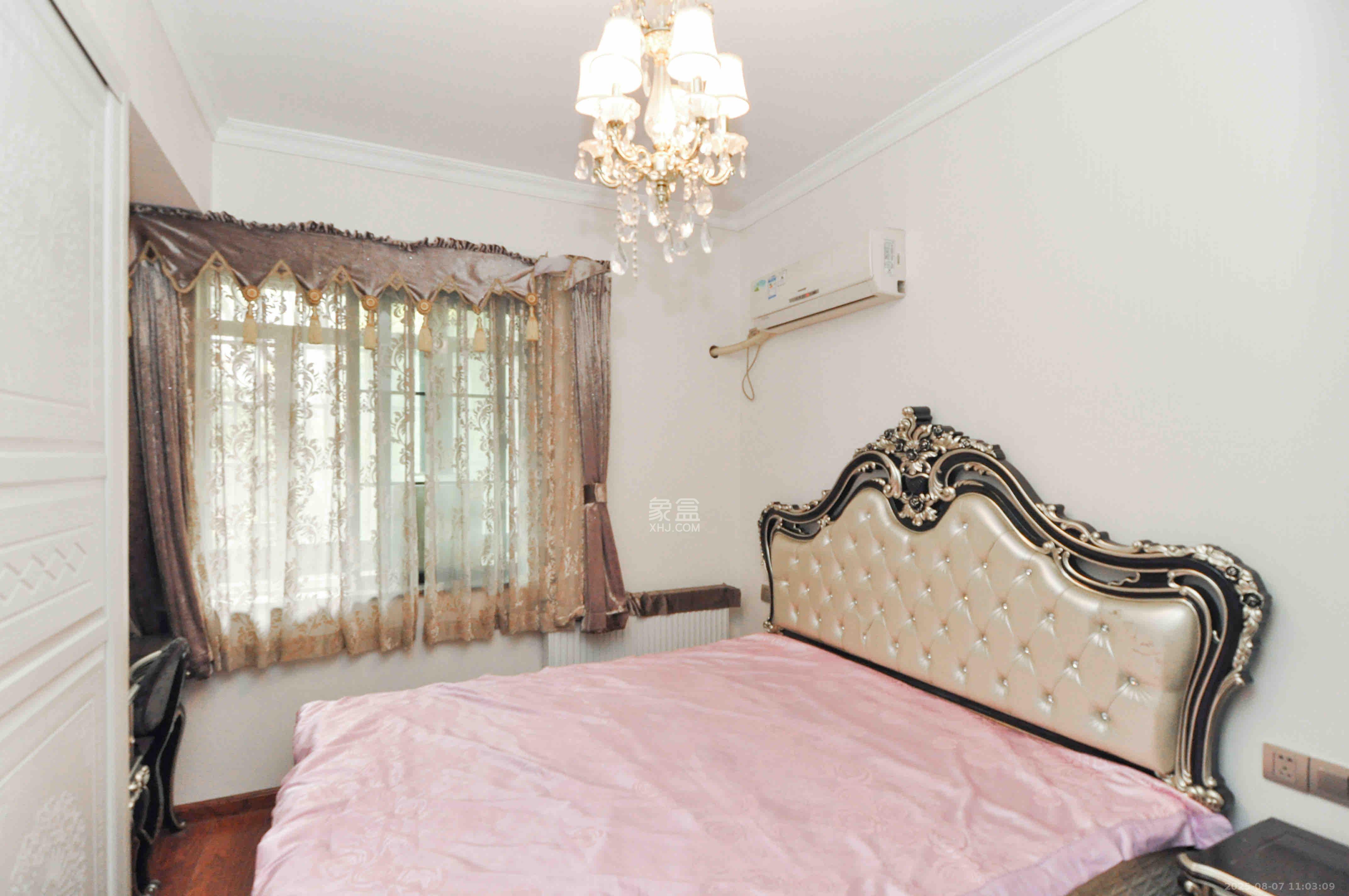 沁园春御院 3室2厅1卫 3200.0元/月 沁园春御院 3室2厅1卫 3200.0元/月室内图