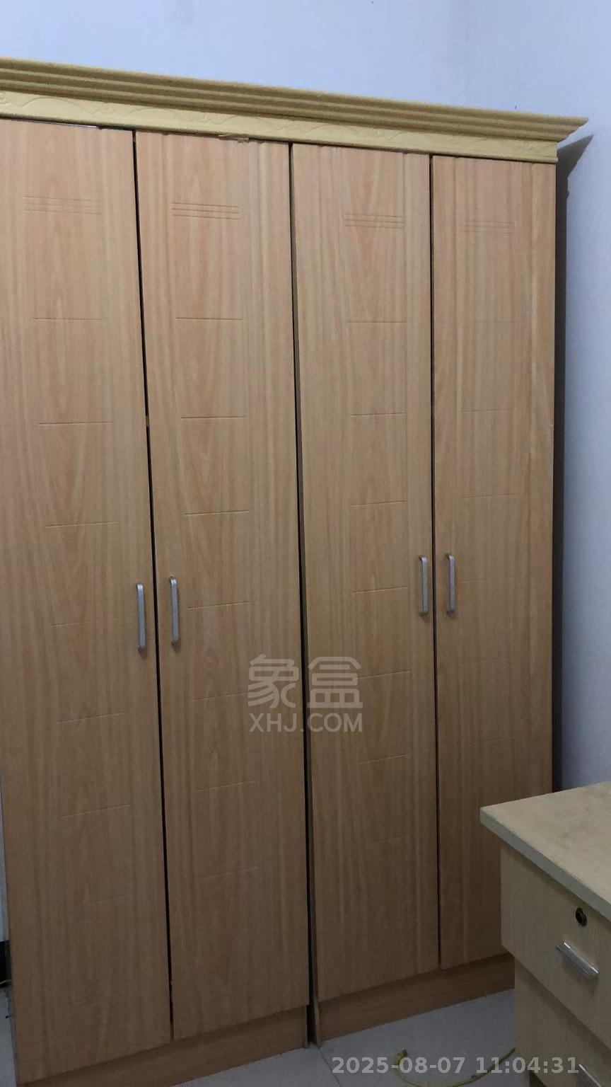 山水文园  1室2厅1卫    1300.0元/月室内图