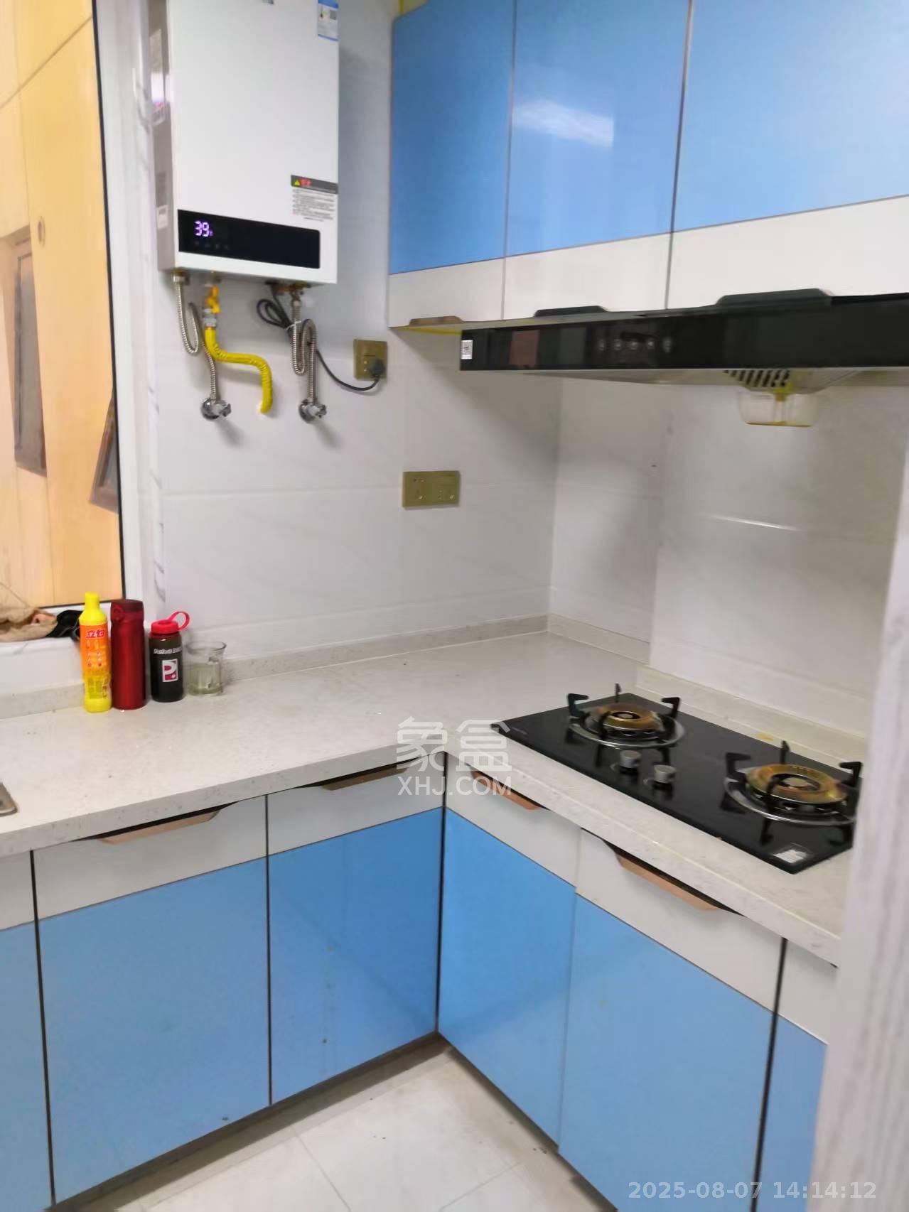 绿地之窗 2室1厅1卫 2000.0元/月 绿地之窗 2室1厅1卫 2000.0元/月室内图