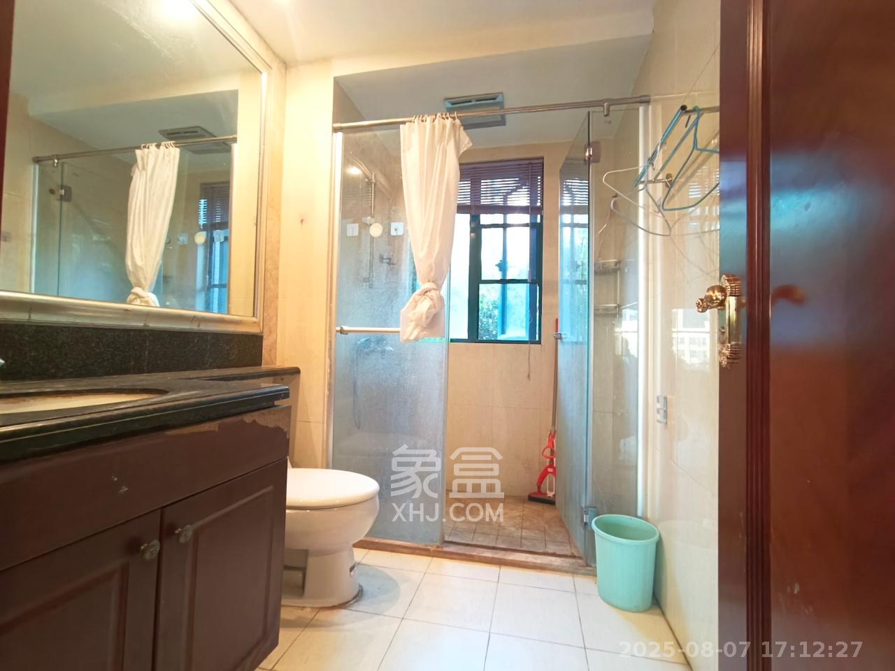 恒大城 4室2厅2卫 3000.0元/月 恒大城 4室2厅2卫 3000.0元/月室内图