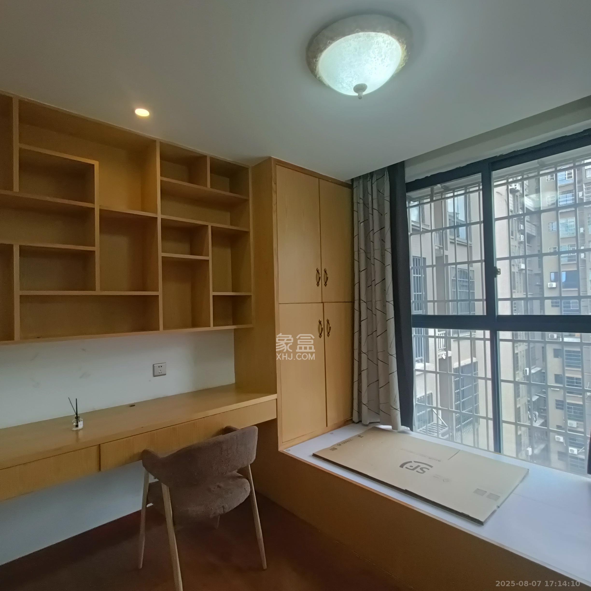 泰禹云开壹品  3室2厅2卫    3000.0元/月室内图