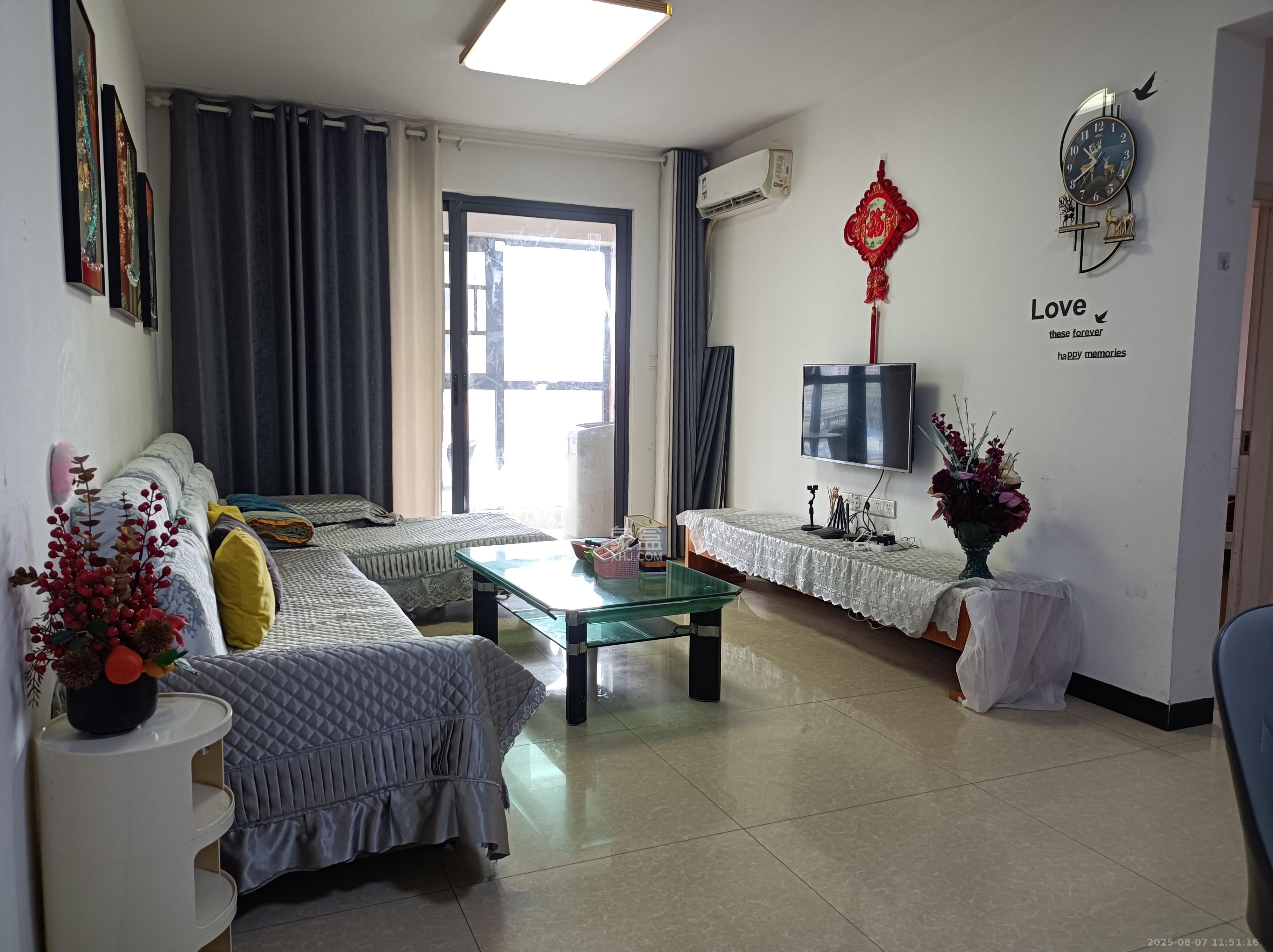 华悦城  1室2厅1卫    2100.0元/月 华悦城  1室2厅1卫    2100.0元/月室内图