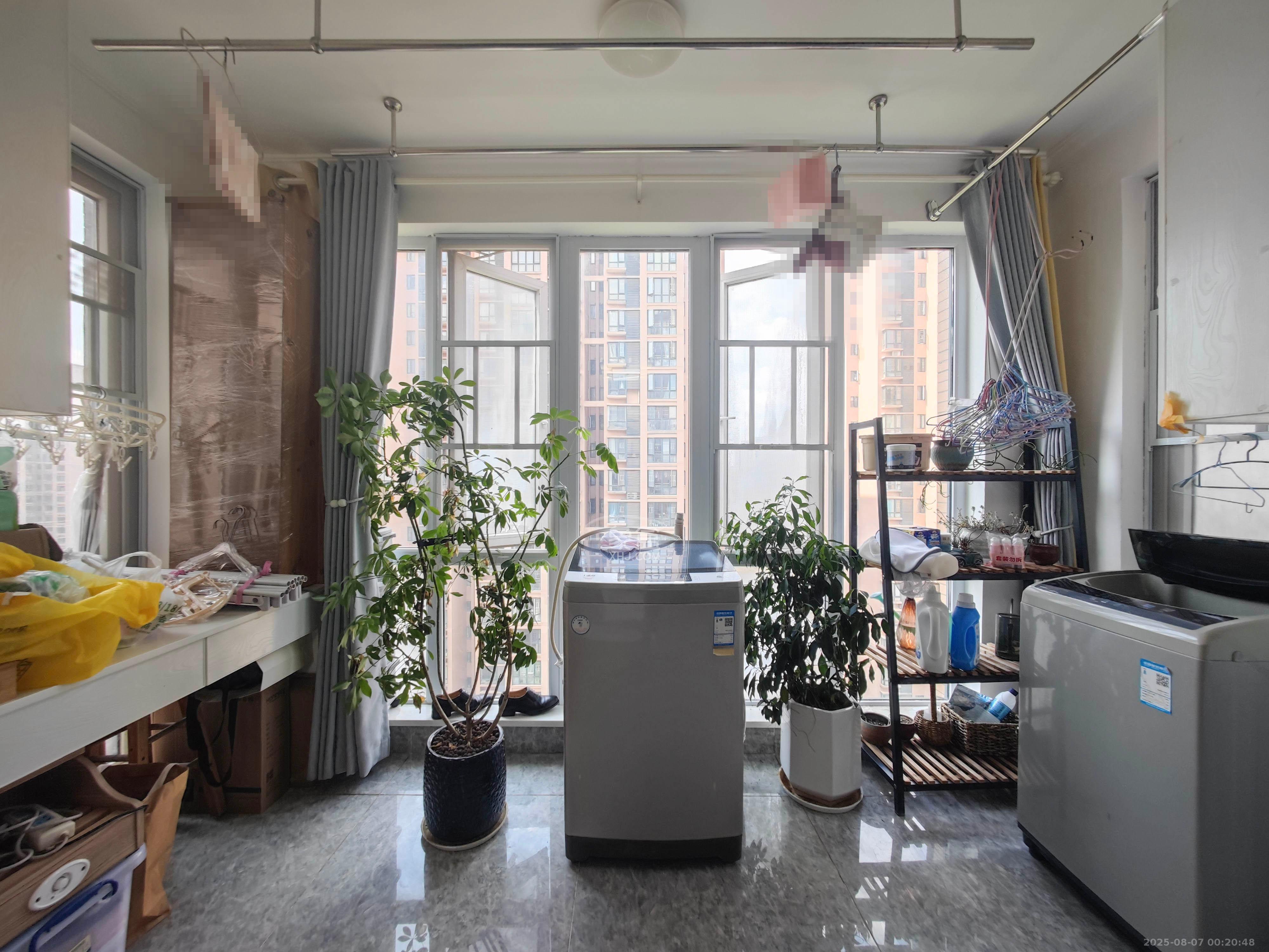 丽发新城 2室2厅1卫 66.8万 丽发新城 2室2厅1卫 66.8万其他