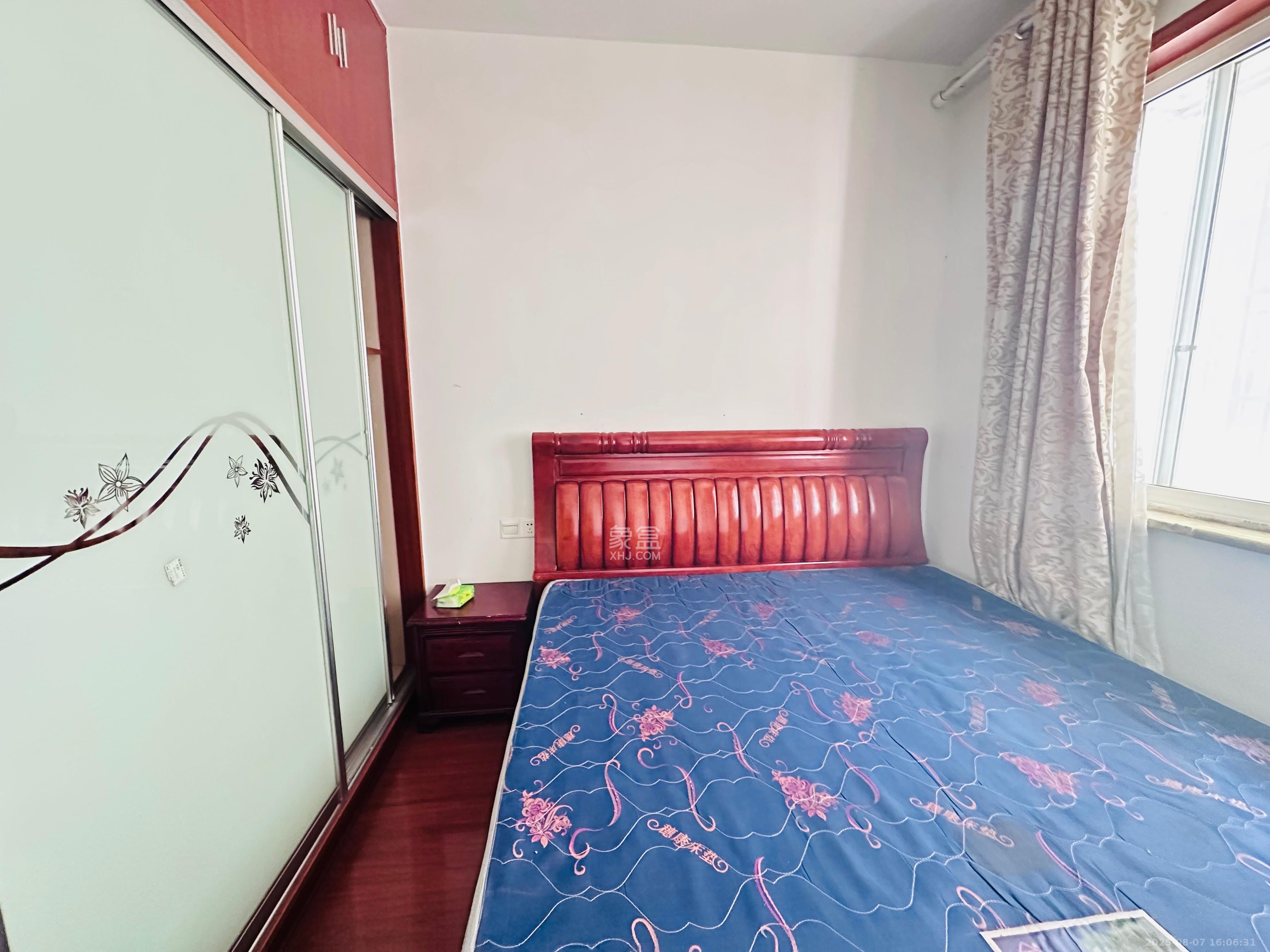 明天一城  3室2厅1卫    1500.0元/月室内图