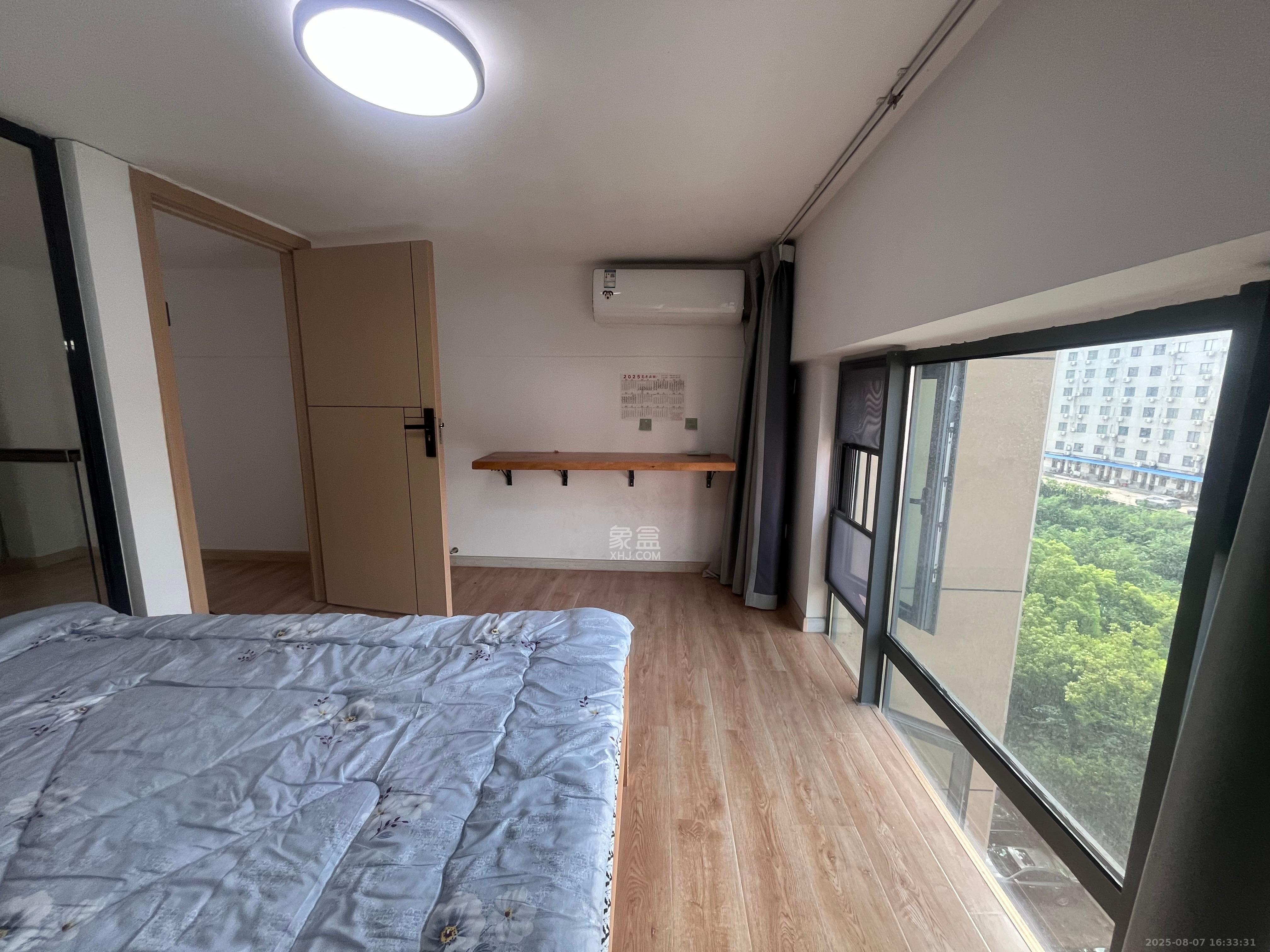 荣盛花语书苑  2室1厅1卫   2200.00元/月