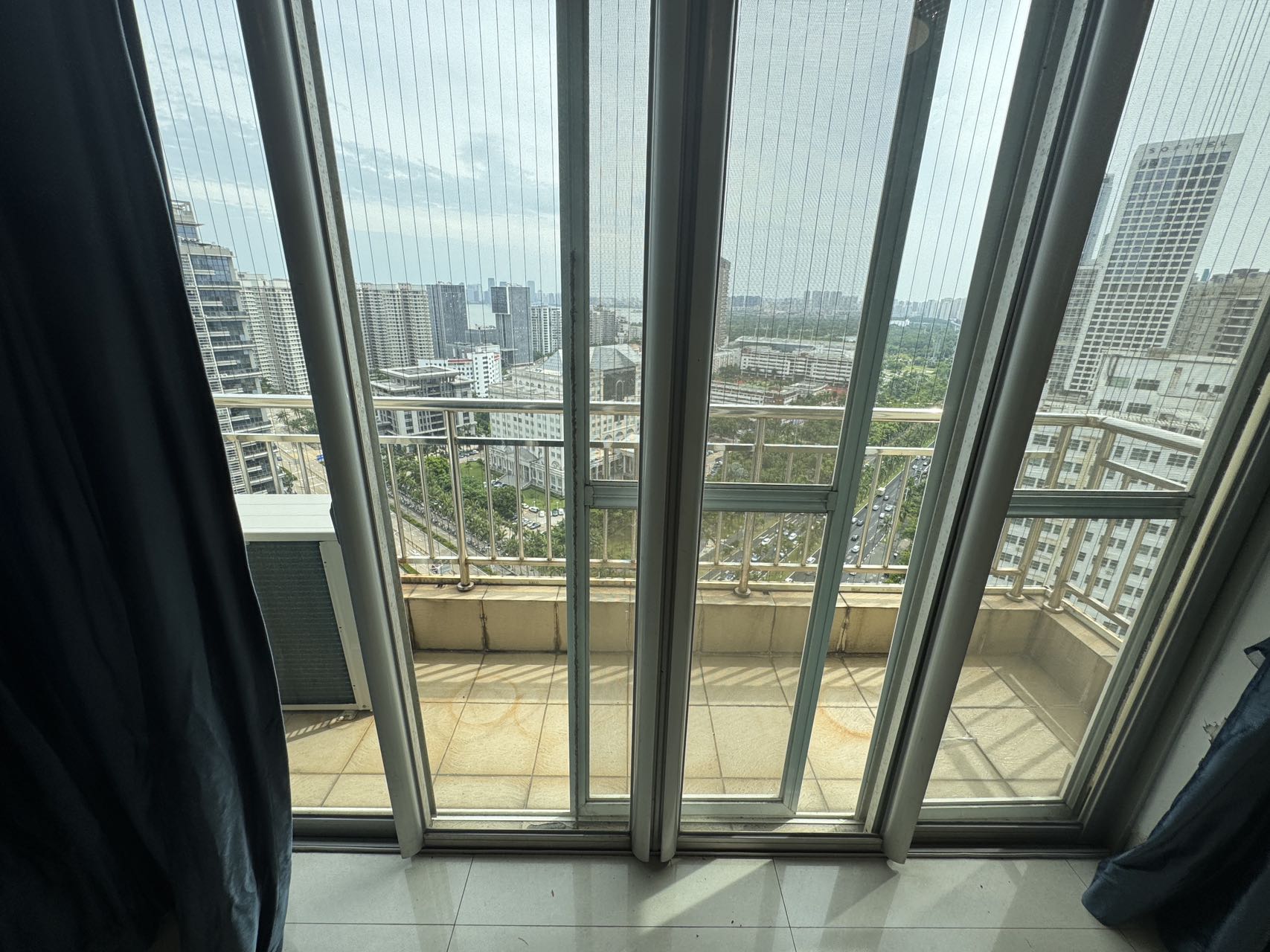 世贸雅苑 4室2厅1卫 8000.0元/月 世贸雅苑 4室2厅1卫 8000.0元/月室内图