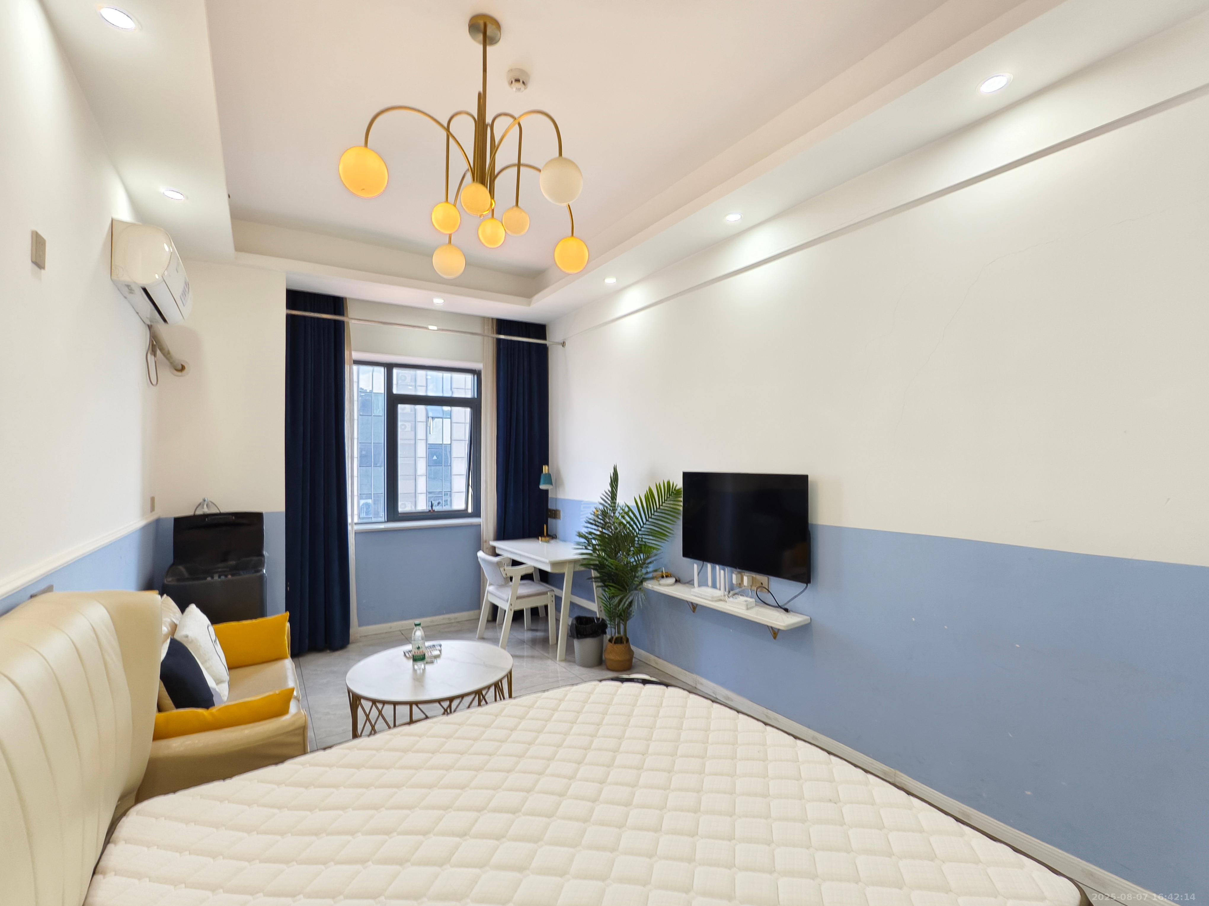 汇金财智天下 1室1厅1卫 1100.0元/月 汇金财智天下 1室1厅1卫 1100.0元/月室内图