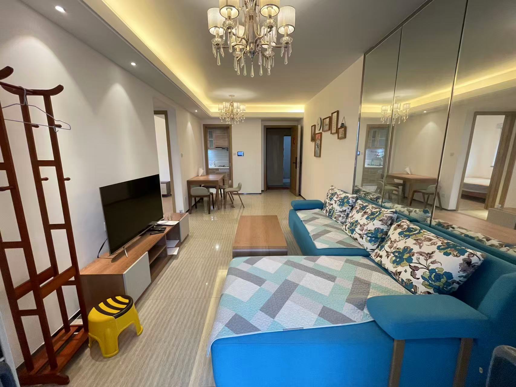 恒大美丽沙天澜湾 2室2厅1卫 2600.0元/月 恒大美丽沙天澜湾 2室2厅1卫 2600.0元/月室内图