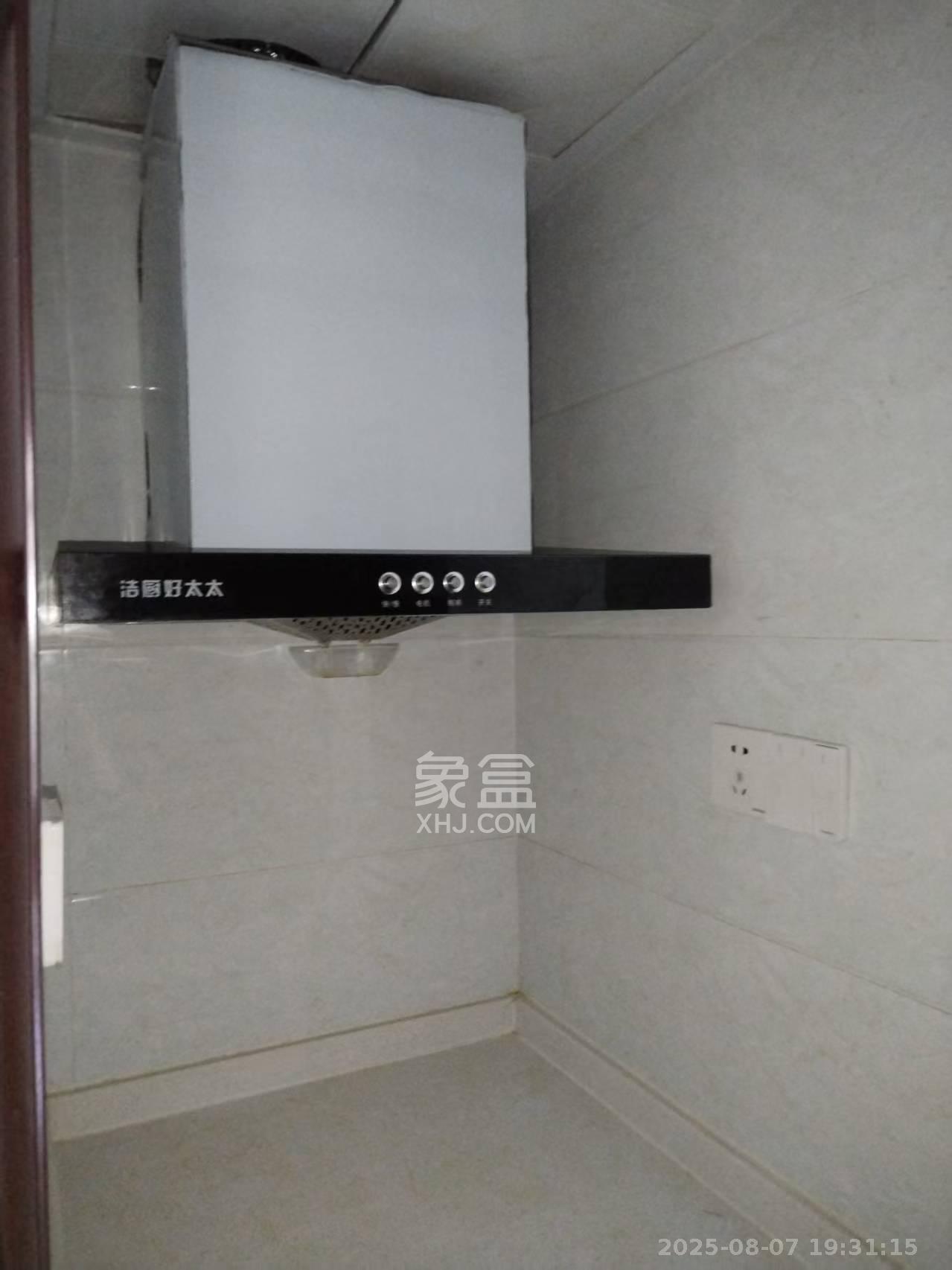 叠彩兰亭 1室1厅1卫 1100.0元/月 叠彩兰亭 1室1厅1卫 1100.0元/月室内图