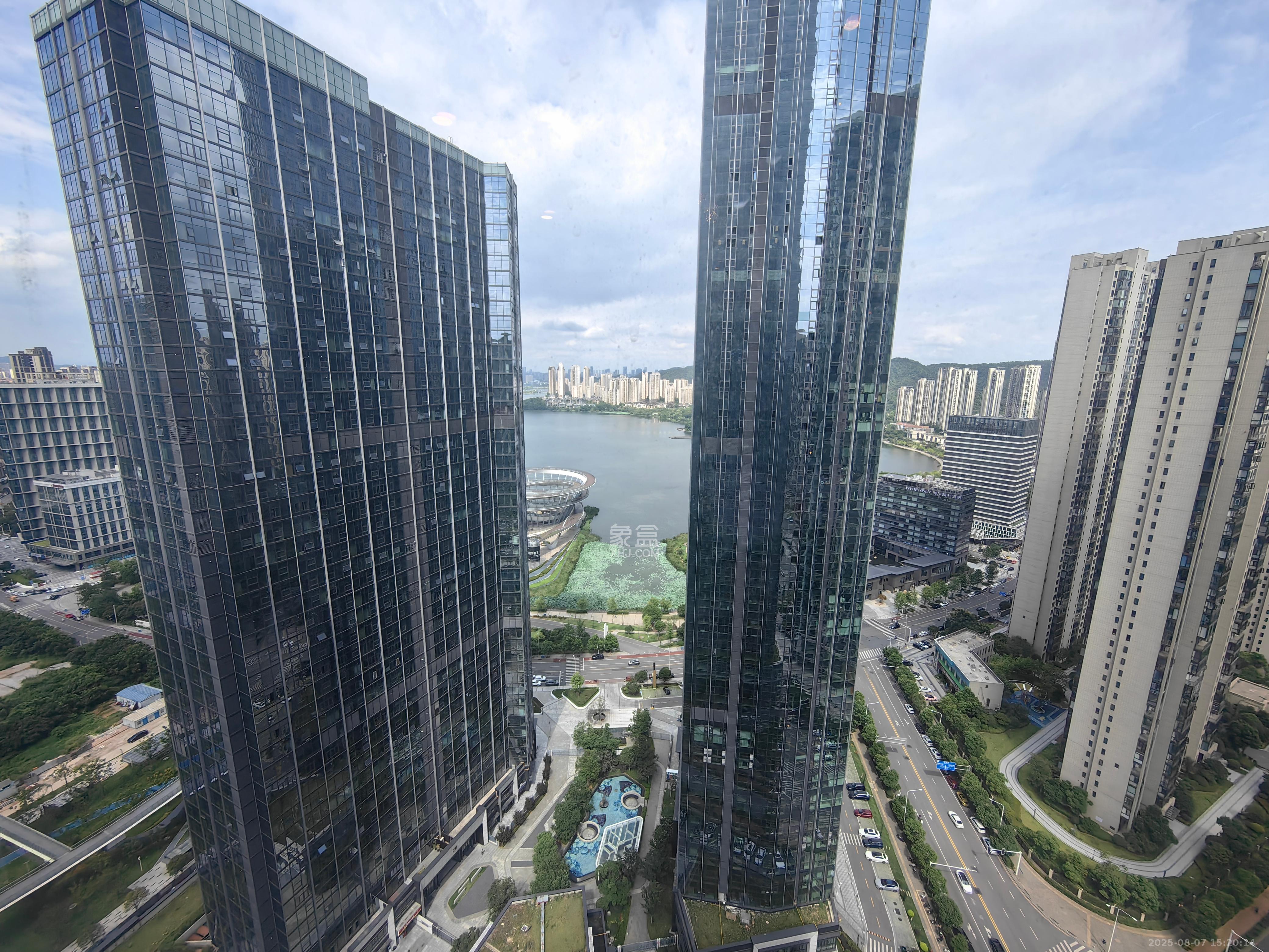 正荣梅溪紫阙台  2室1厅1卫   2500.00元/月室内图