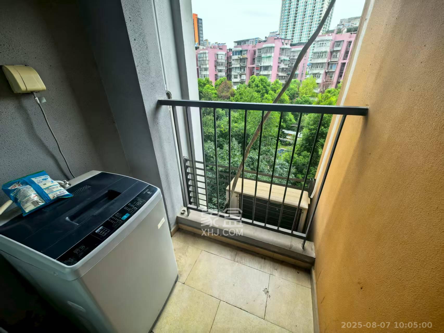 万科金色家园 1室1厅1卫 1400.0元/月 万科金色家园 1室1厅1卫 1400.0元/月室内图