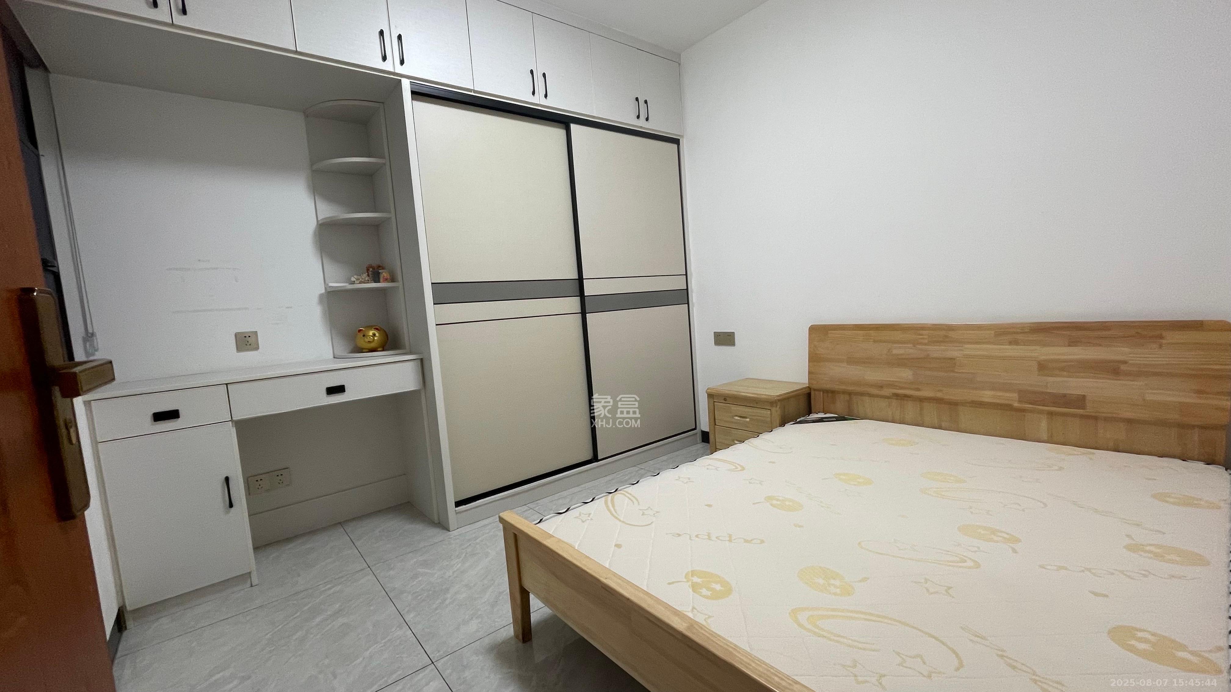 惟泽园  2室1厅1卫   2300.00元/月室内图