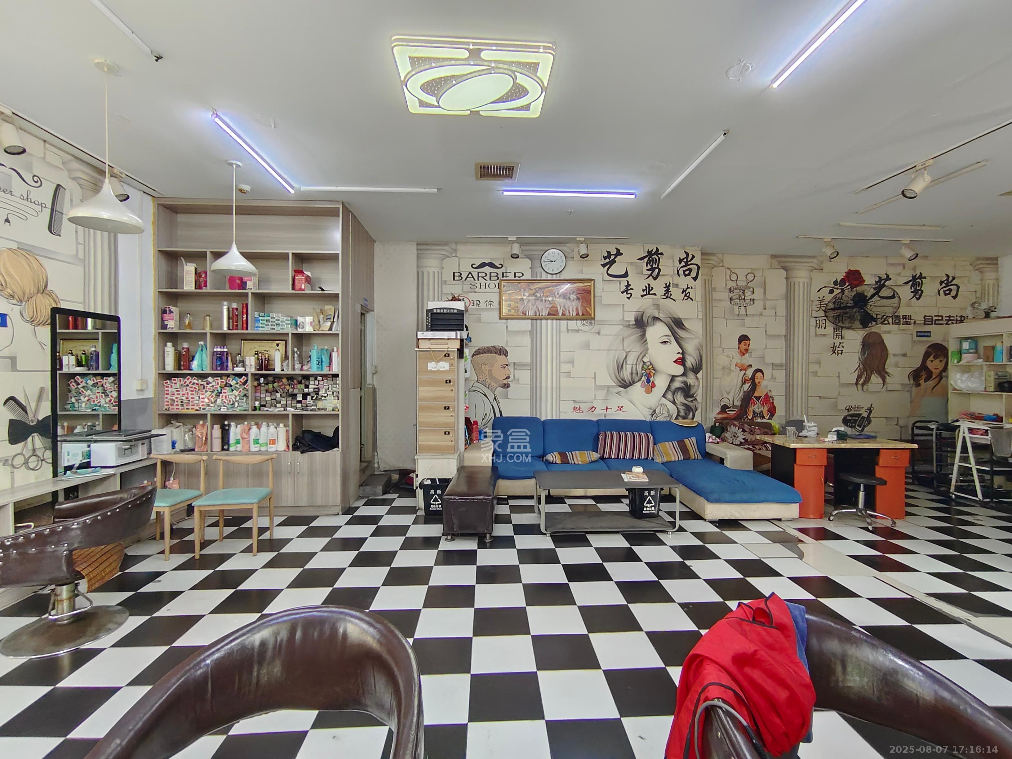 中房F联邦   113.0㎡      4500.0元/月室内图