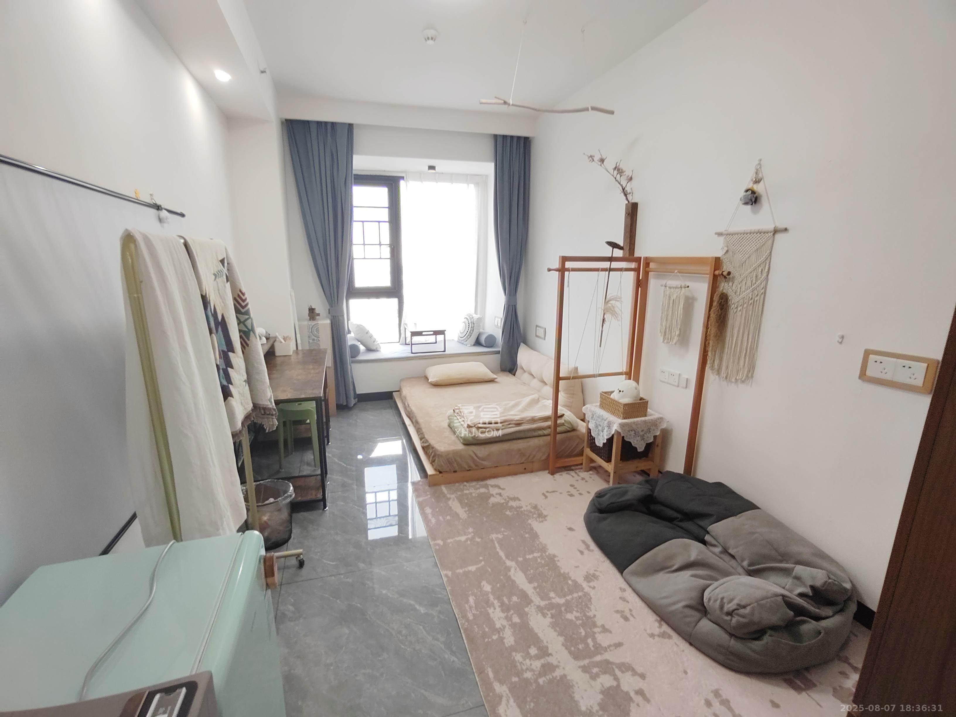 保利麓谷林语I区 1室1厅1卫 1480.0元/月 保利麓谷林语I区 1室1厅1卫 1480.0元/月室内图