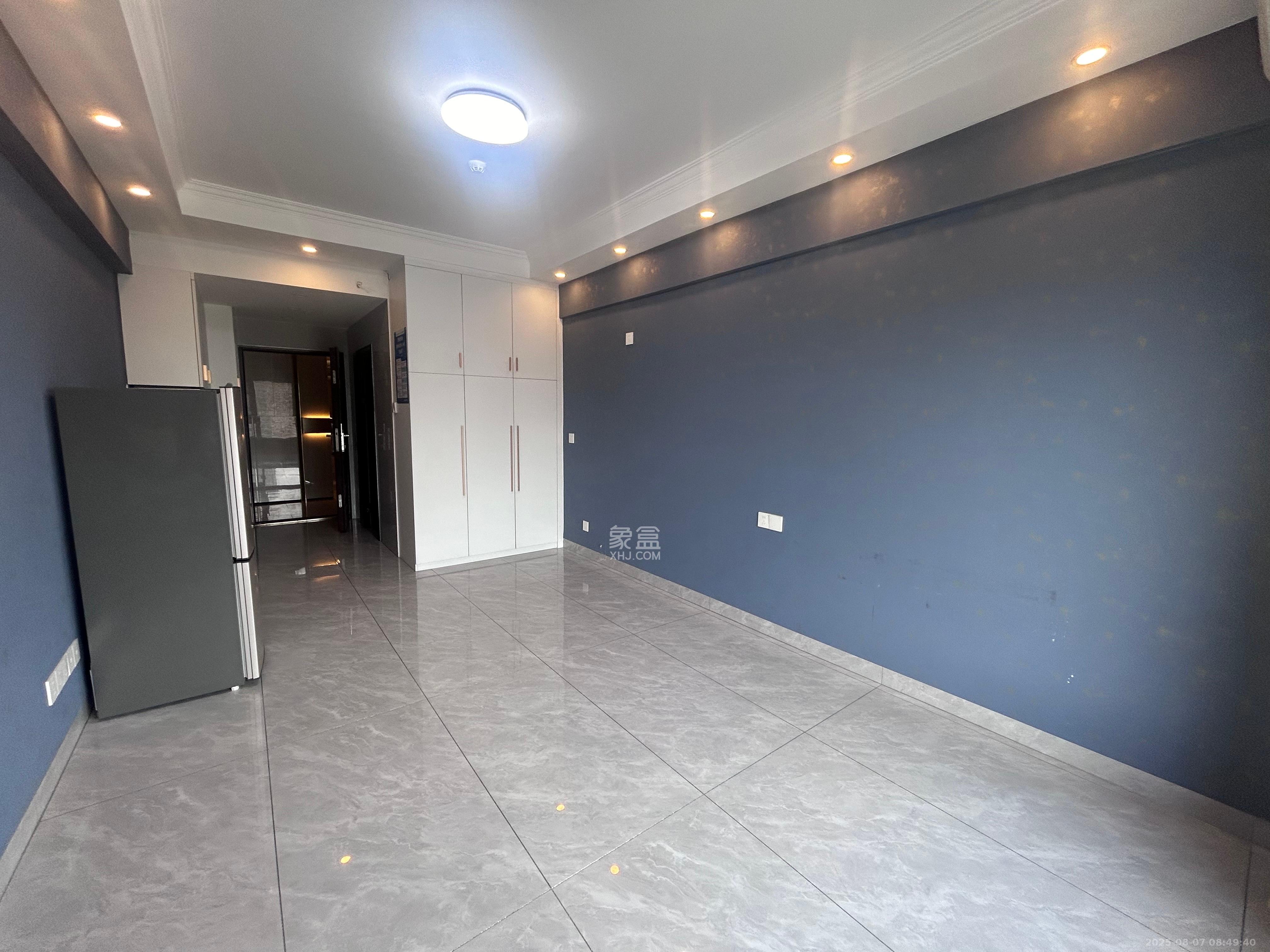 保利天禧EF区  1室0厅0卫    1800.0元/月 保利天禧EF区  1室0厅0卫    1800.0元/月