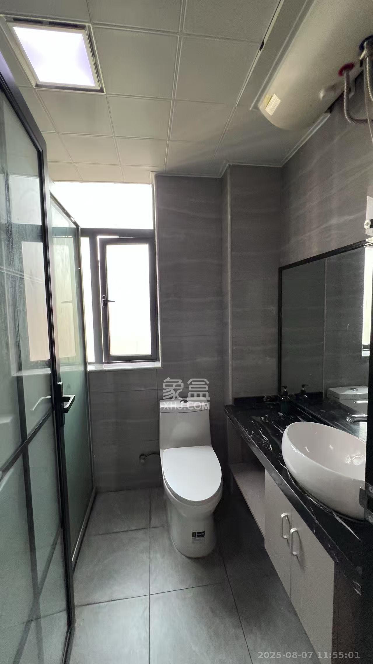 明大佳园 1室1厅1卫 1600.0元/月 明大佳园 1室1厅1卫 1600.0元/月室内图