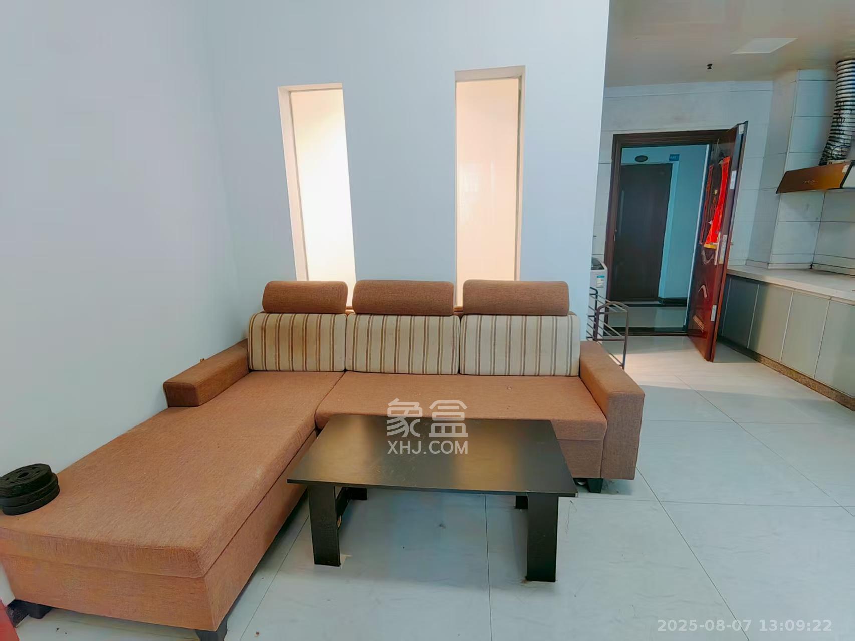 中南壹号院  2室1厅1卫   1800.00元/月