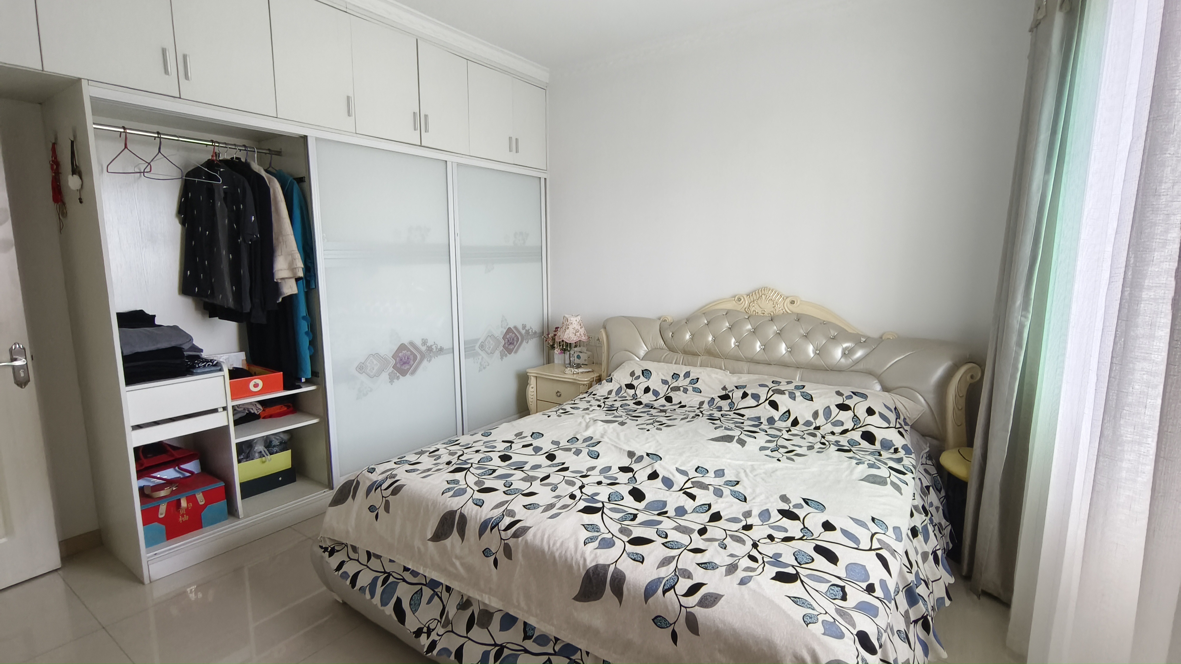 滨江财富中心 3室2厅1卫 1580.0元/月 滨江财富中心 3室2厅1卫 1580.0元/月室内图