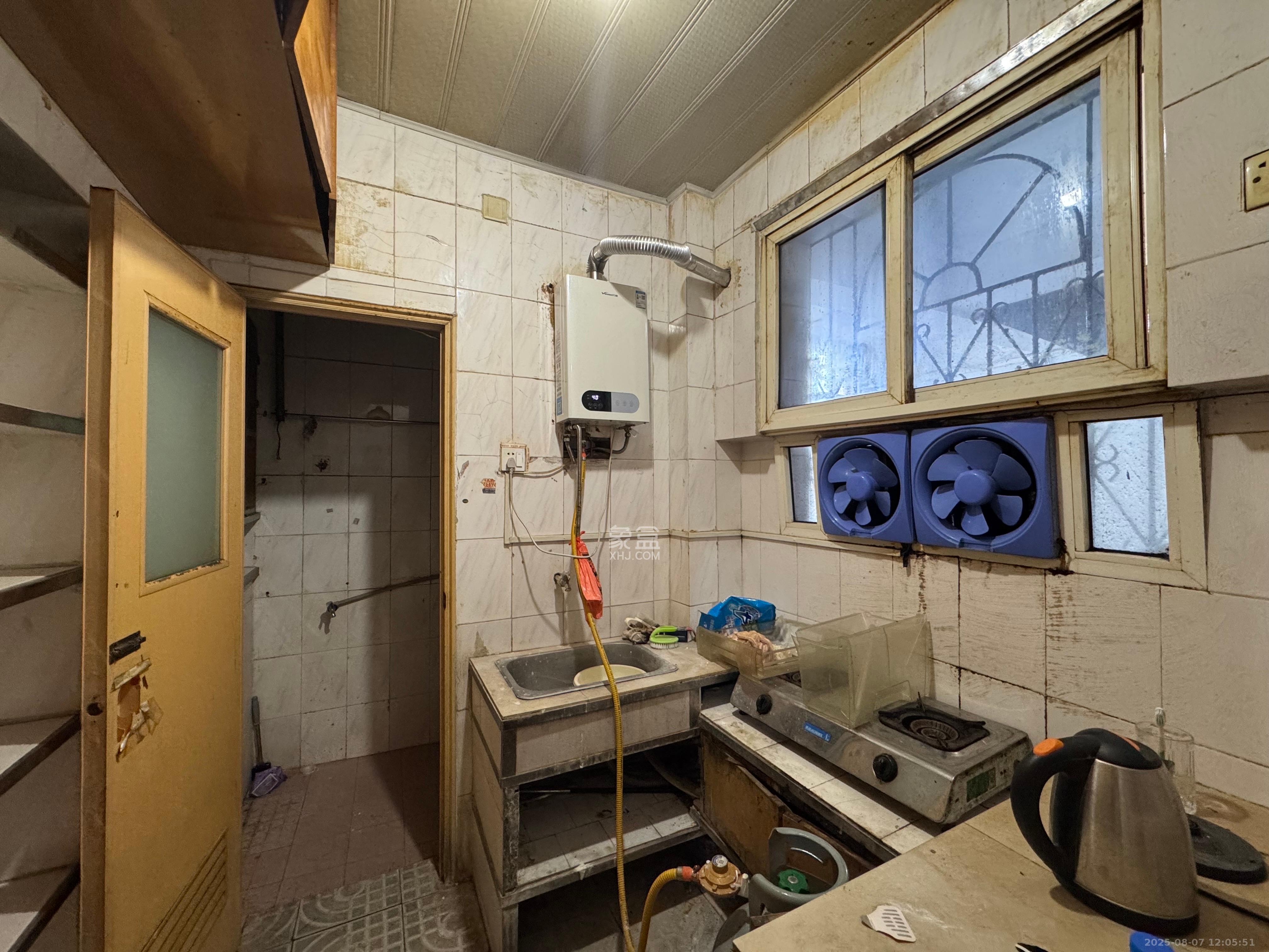 四村街社区 1室0厅0卫 1000.0元/月 四村街社区 1室0厅0卫 1000.0元/月室内图