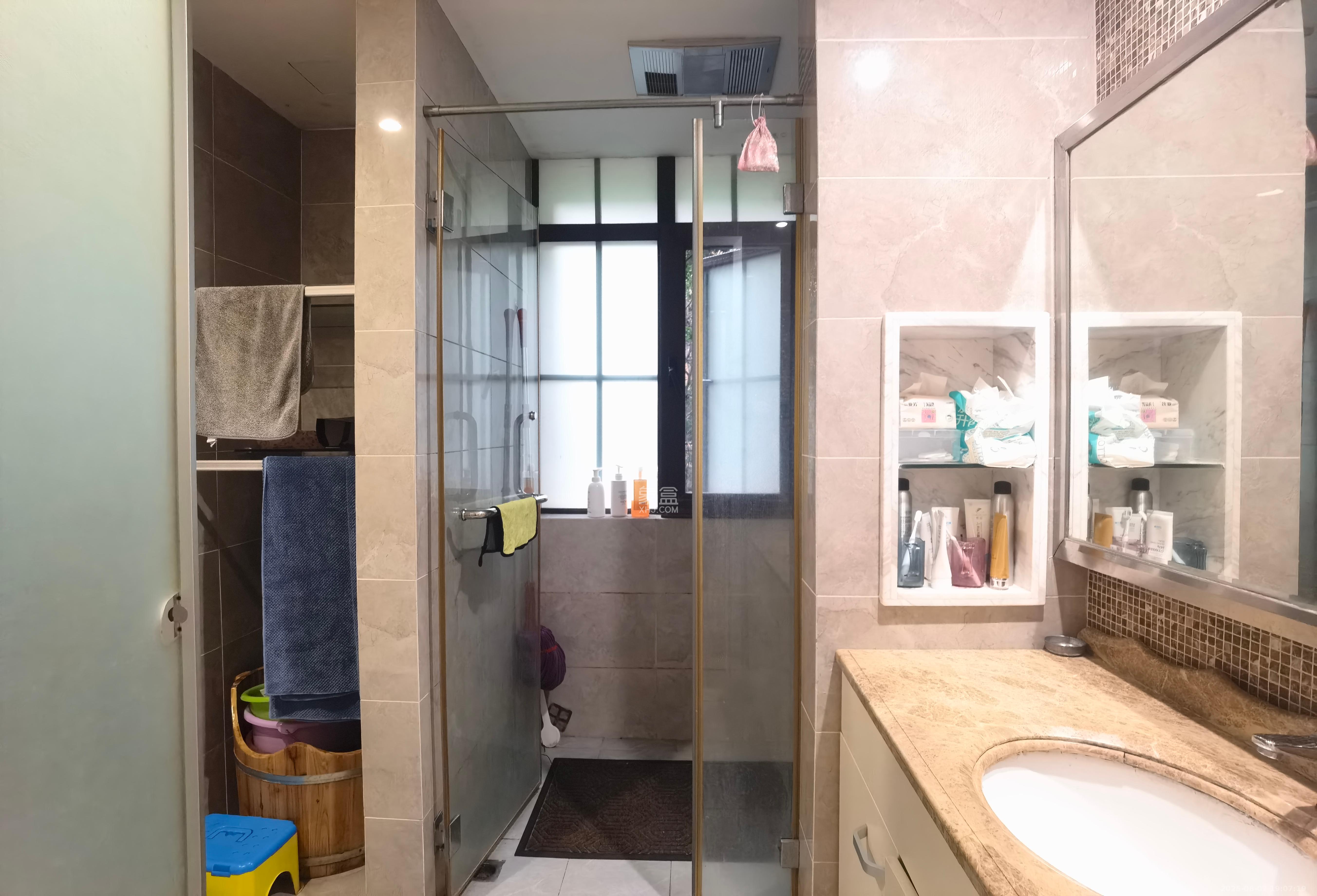 融科檀香山(融科紫檀、香山国际) 4室2厅2卫 10000.0元/月 融科檀香山(融科紫檀、香山国际) 4室2厅2卫 10000.0元/月室内图