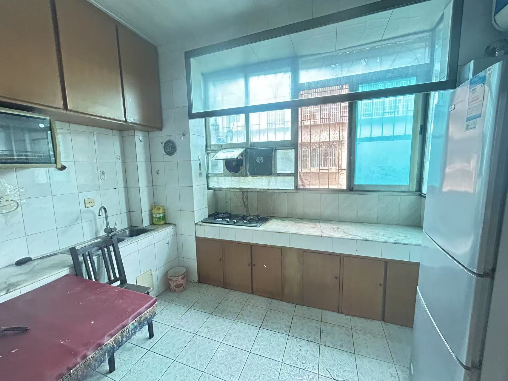 娄底市建筑工程公司家属楼  3室2厅1卫    1000.0元/月室内图