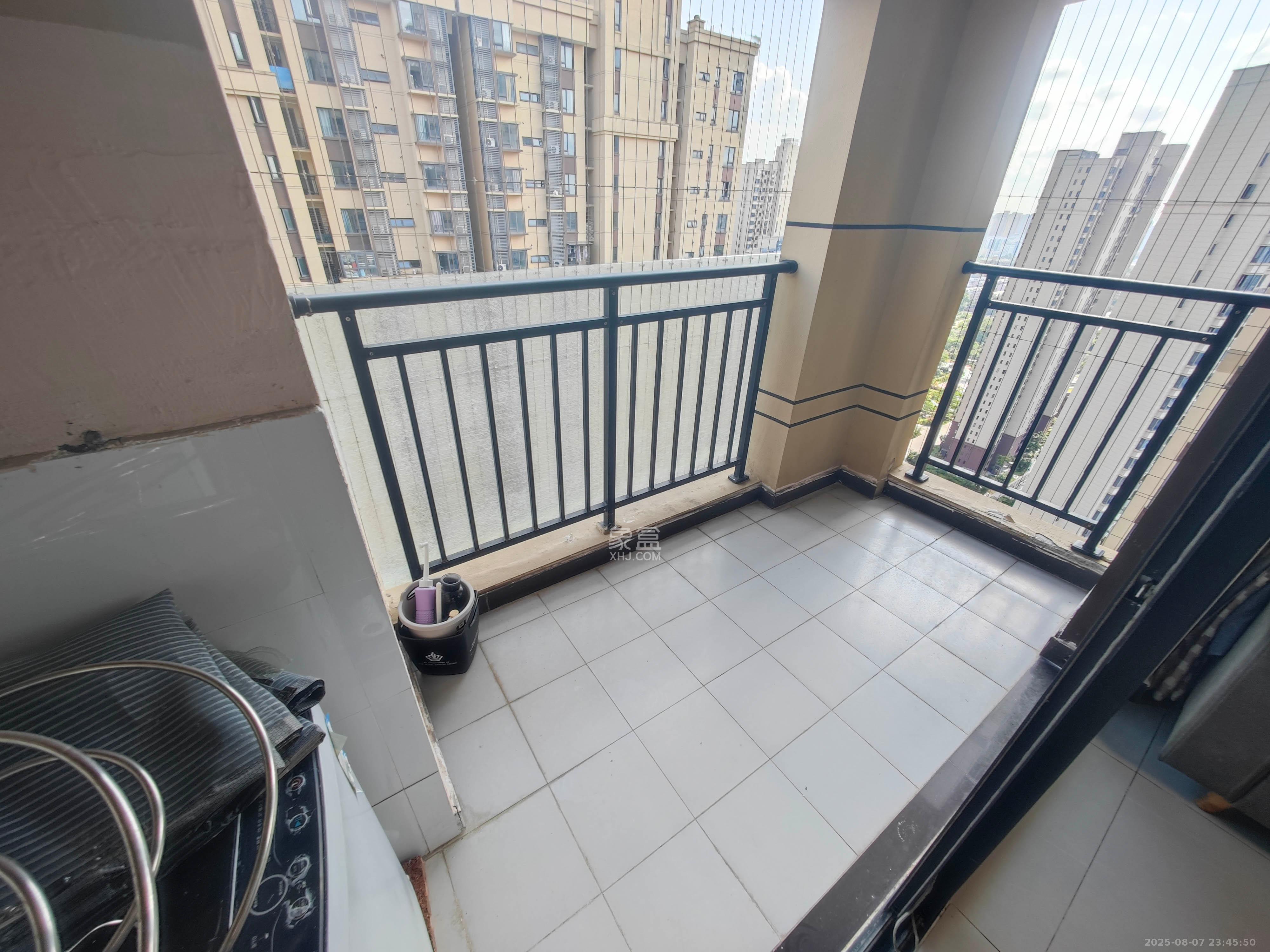 保利城（中航城国际社区、郡原美村）  1室0厅0卫    68.0万其他