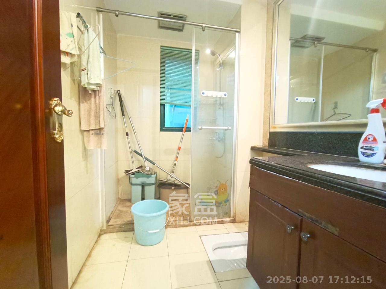 恒大城 4室2厅2卫 3000.0元/月 恒大城 4室2厅2卫 3000.0元/月室内图