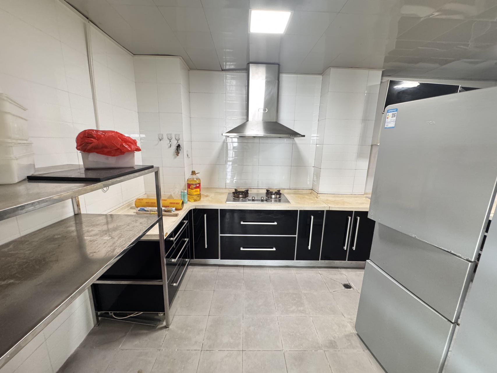 世贸雅苑 4室2厅1卫 8000.0元/月 世贸雅苑 4室2厅1卫 8000.0元/月室内图