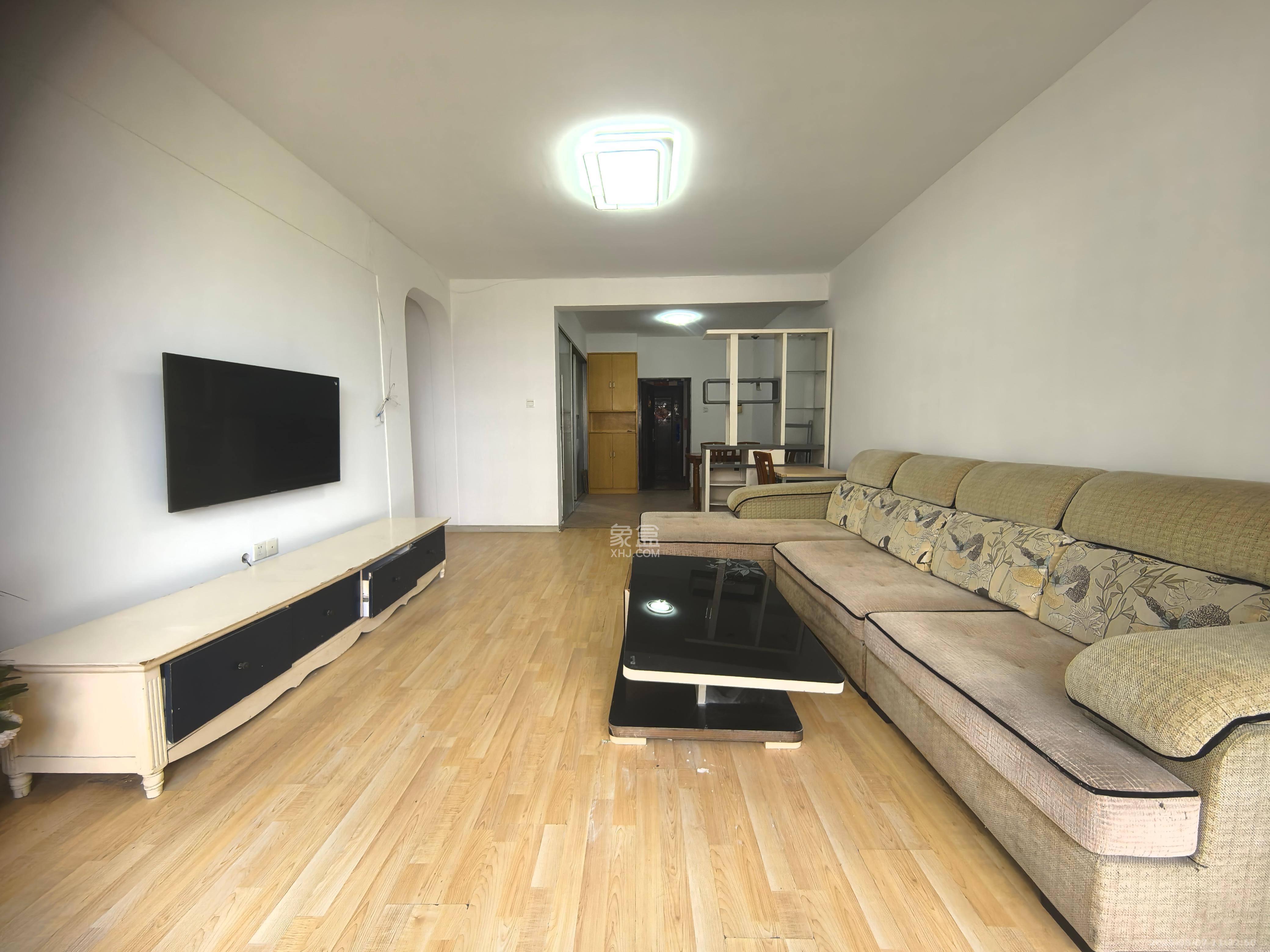 未来蜂巢 1室2厅2卫 1900.0元/月 未来蜂巢 1室2厅2卫 1900.0元/月室内图