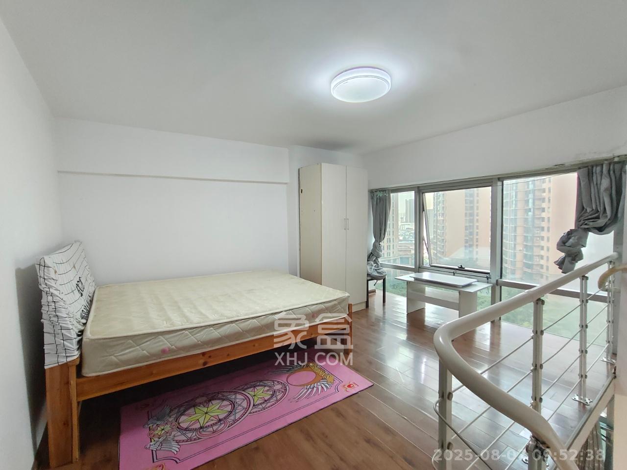 融圣国际  2室1厅1卫    1800.0元/月 融圣国际  2室1厅1卫    1800.0元/月室内图