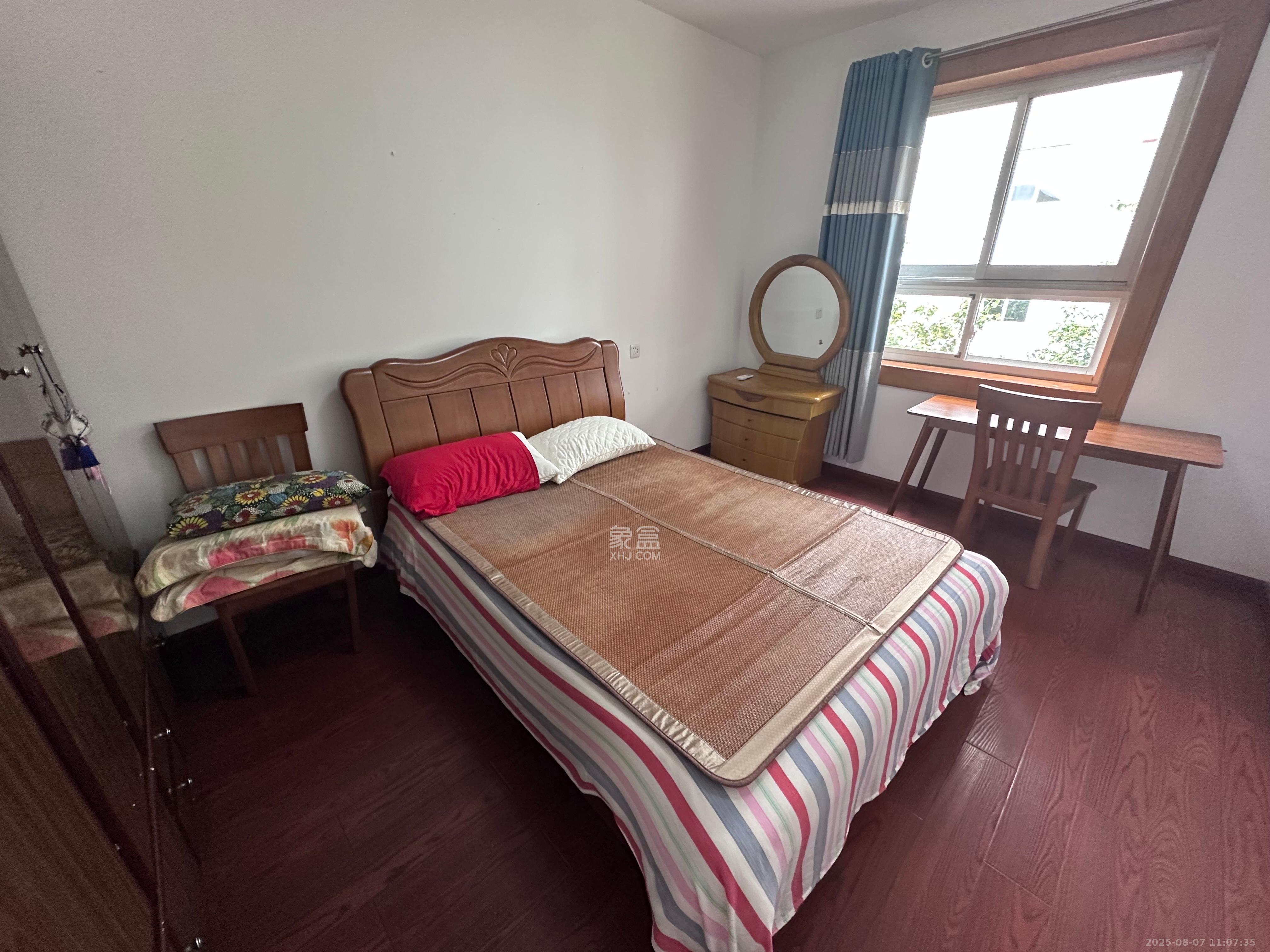 展览馆科协宿舍  2室1厅1卫    2200.0元/月室内图