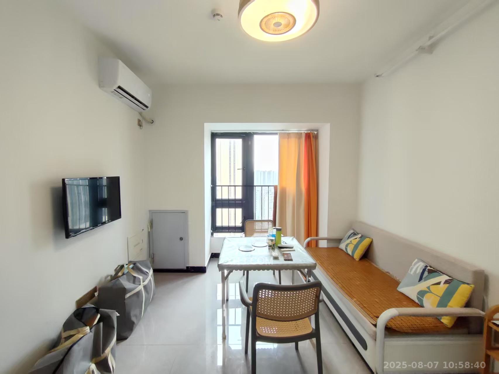 碧桂园城市之光  1室0厅1卫    2100.0元/月 碧桂园城市之光  1室0厅1卫    2100.0元/月户型图