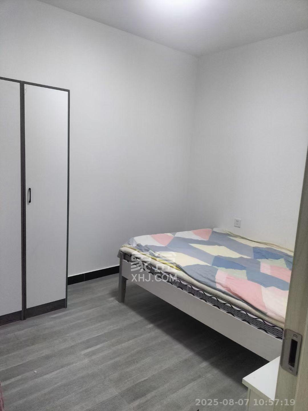 美的翰城  3室2厅1卫    1900.0元/月室内图