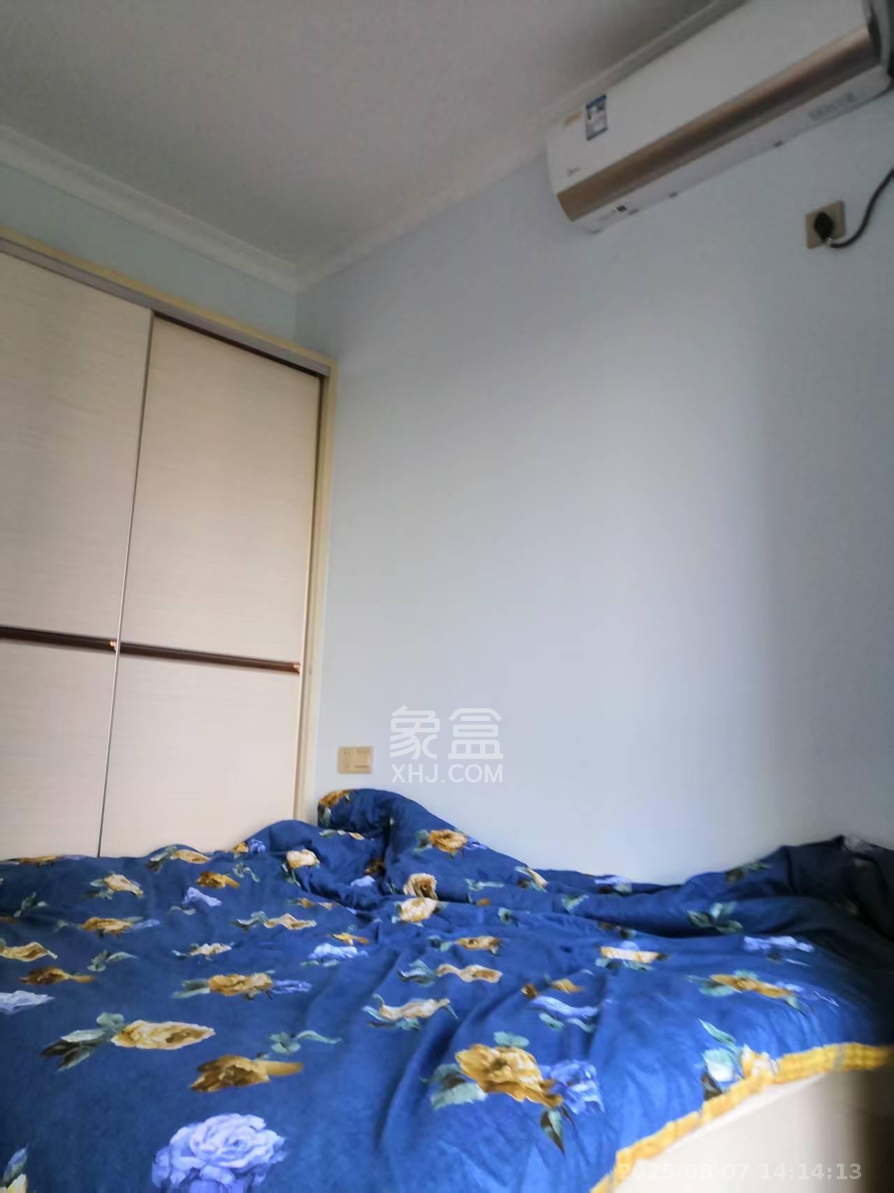 绿地之窗 2室1厅1卫 2000.0元/月 绿地之窗 2室1厅1卫 2000.0元/月室内图