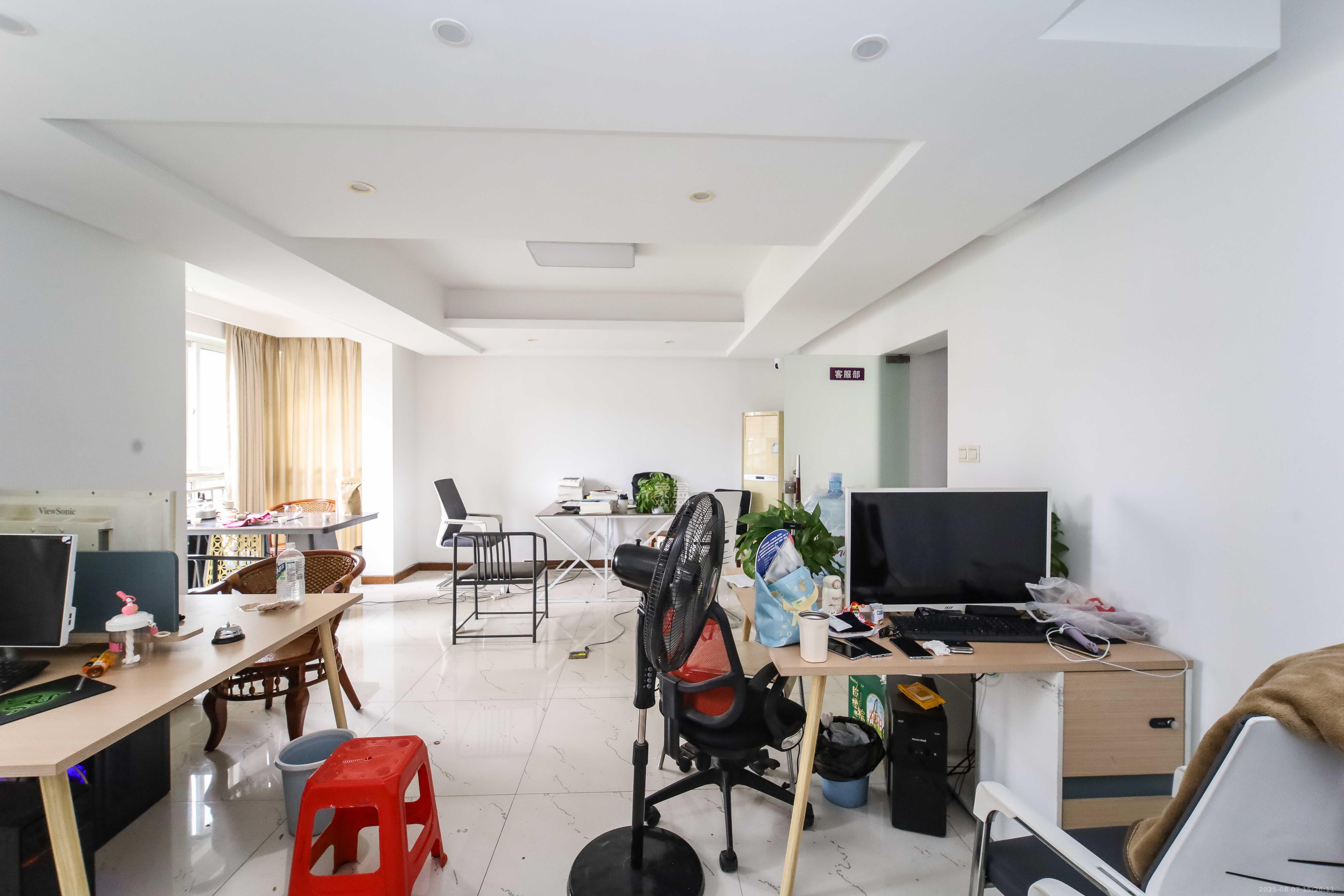 诺亚方舟大厦 4室2厅1卫 79.8万 诺亚方舟大厦 4室2厅1卫 79.8万其他